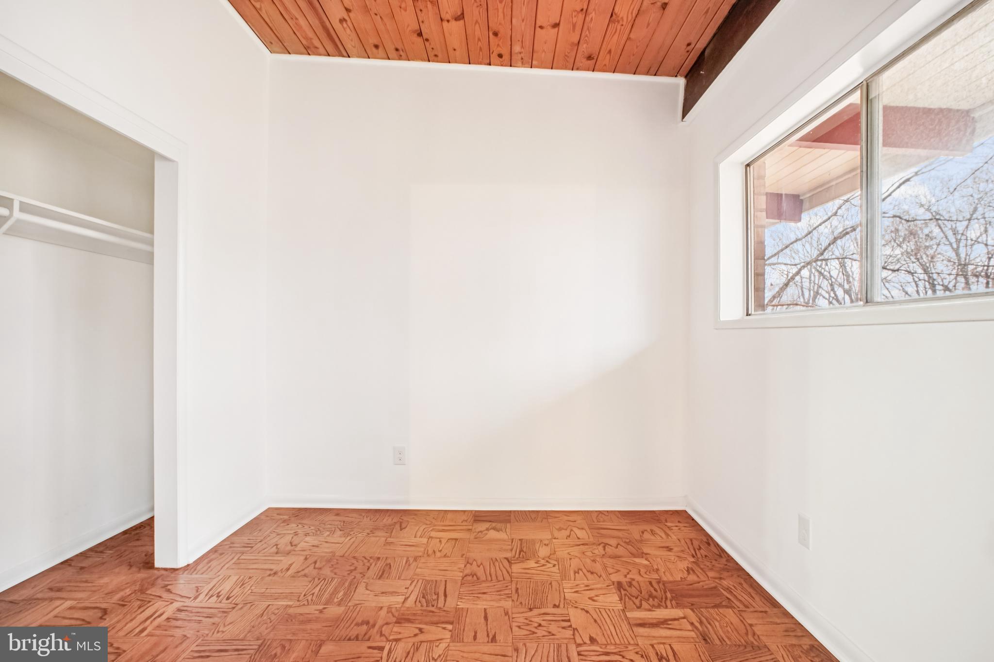 FAIRFAX HERITAGE - Residential