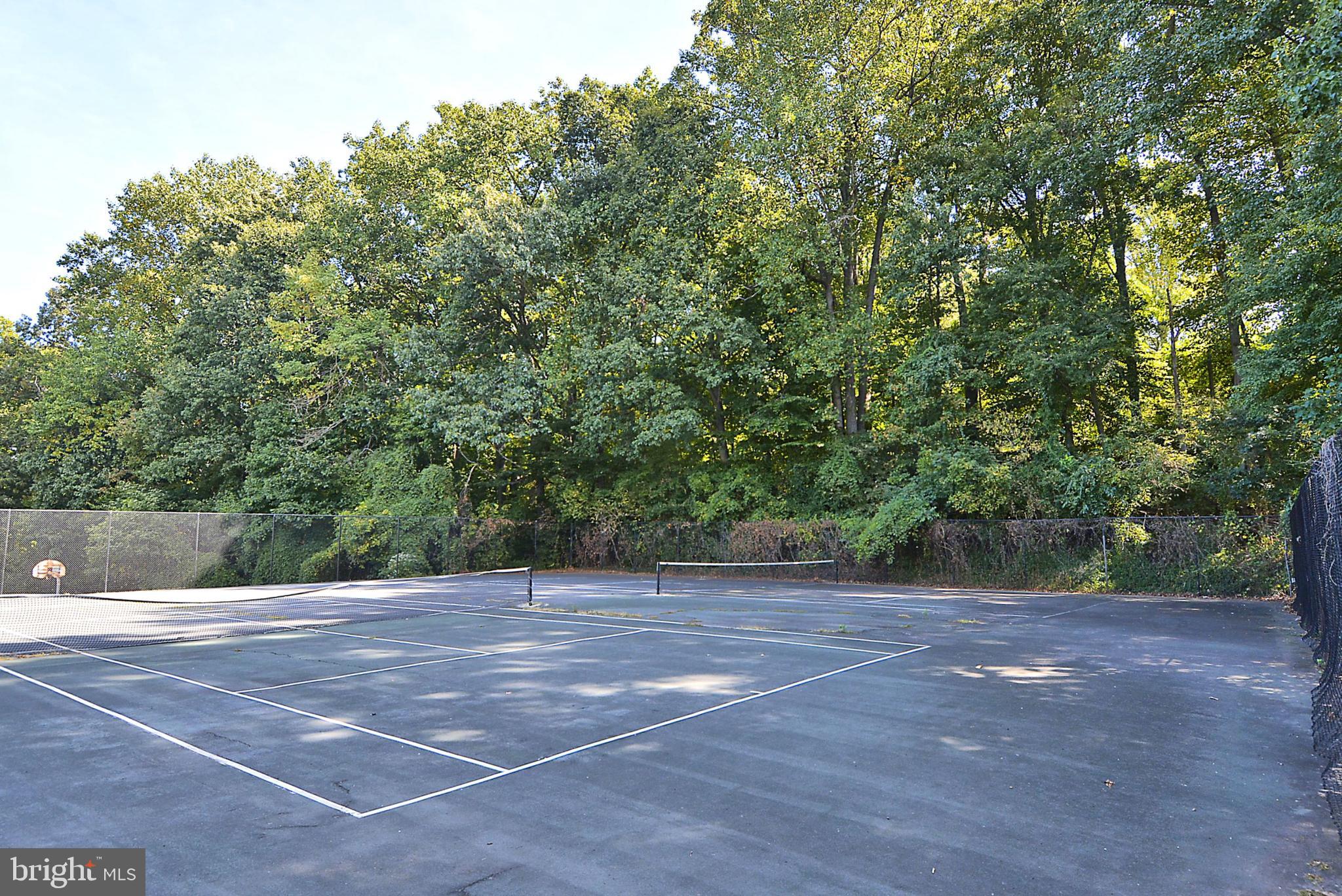 FAIRFAX HERITAGE - Residential