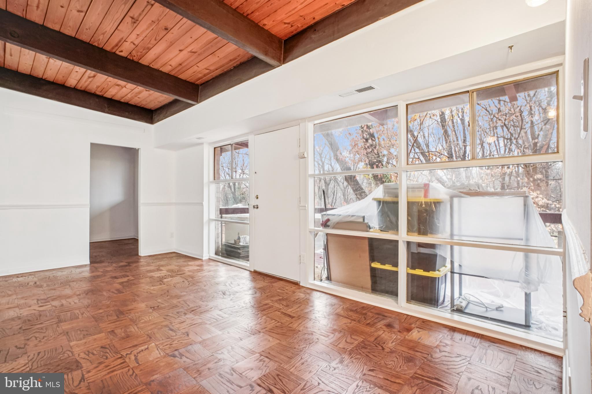 FAIRFAX HERITAGE - Residential