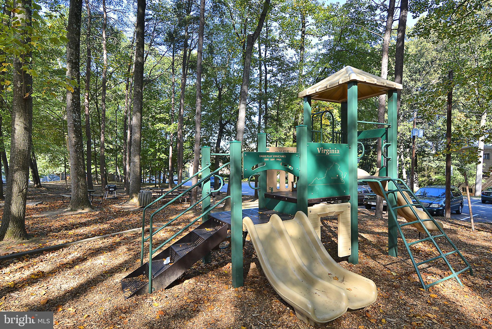 FAIRFAX HERITAGE - Residential