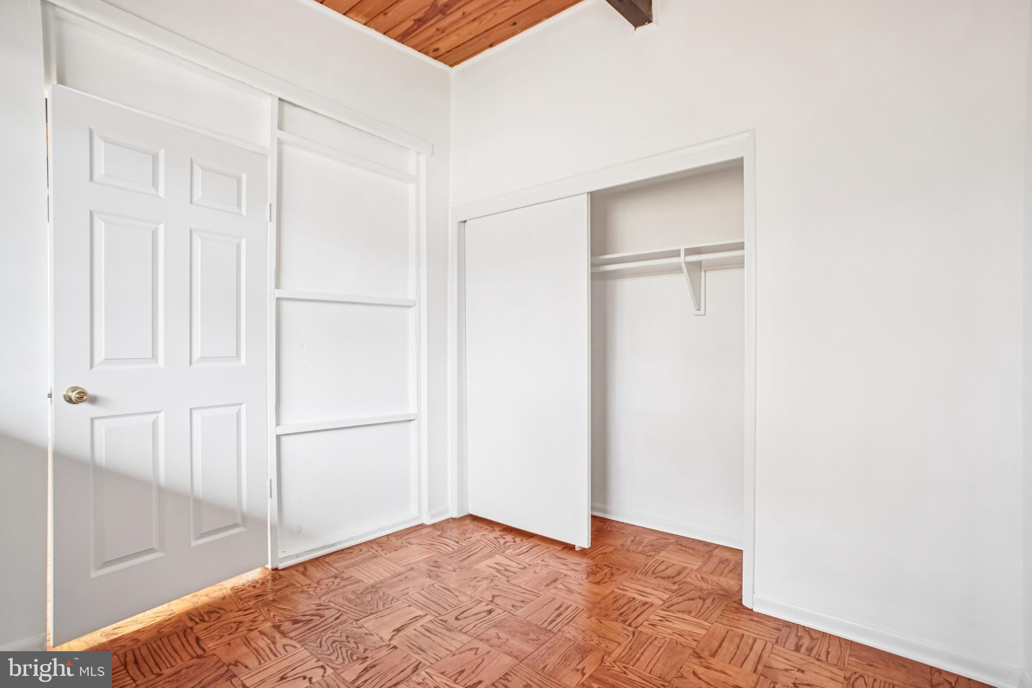 FAIRFAX HERITAGE - Residential