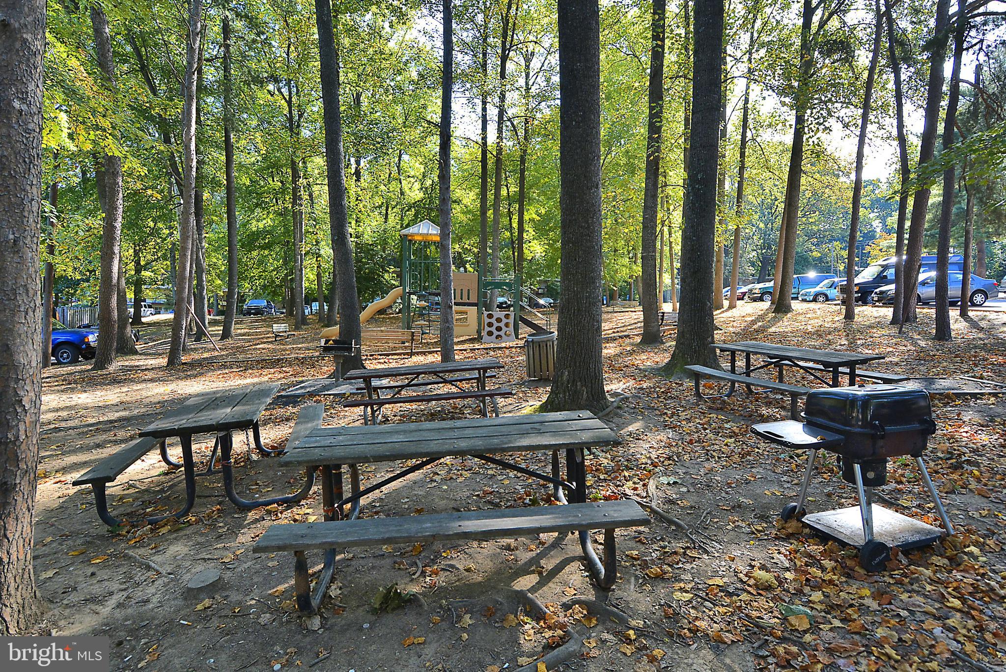 FAIRFAX HERITAGE - Residential