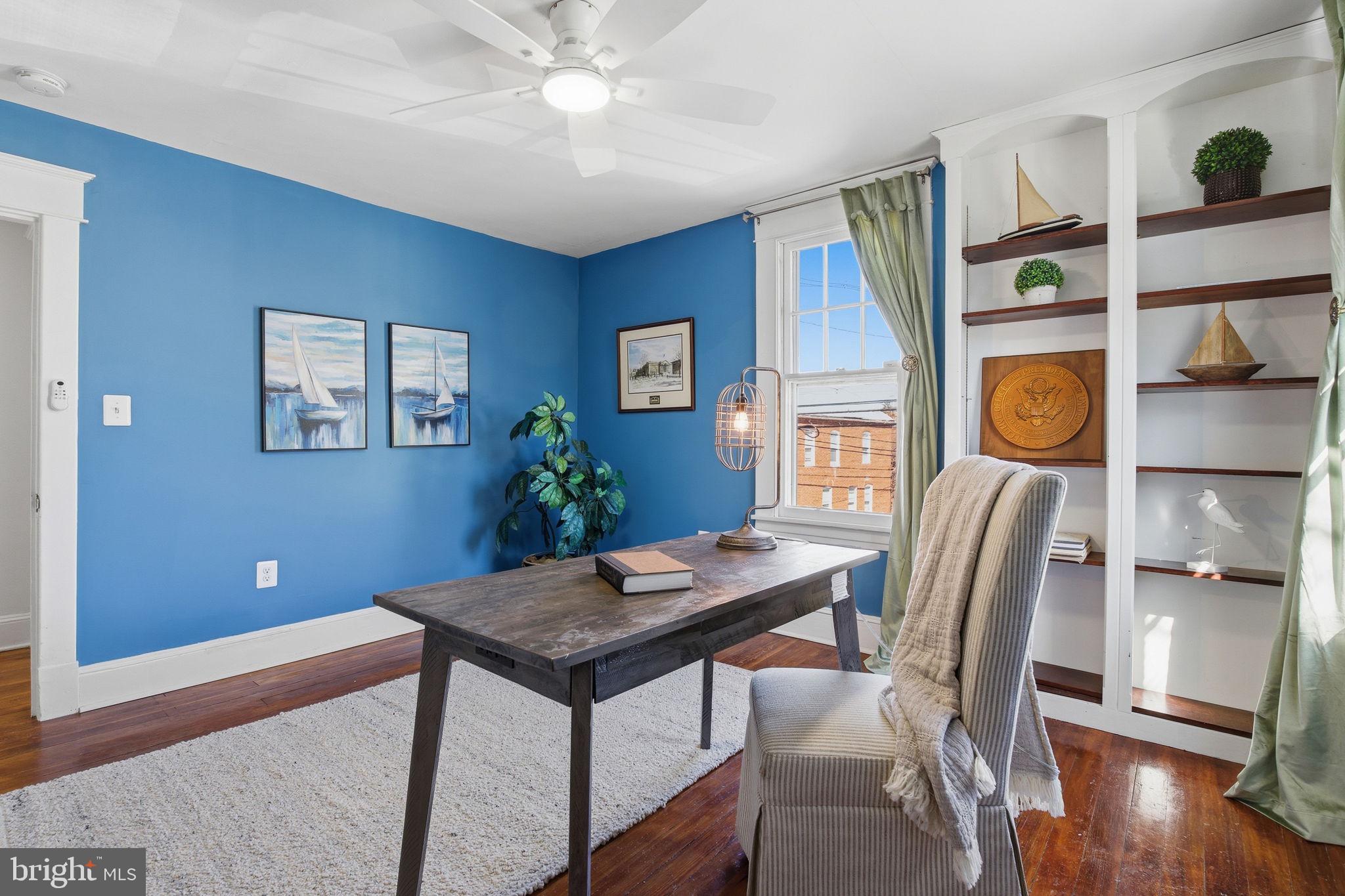 MURRAY HILL - Residential