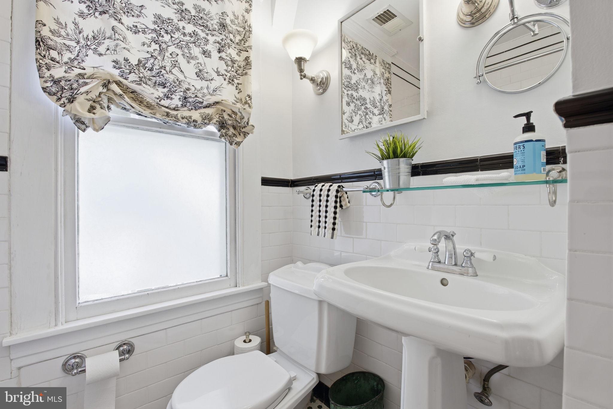 MURRAY HILL - Residential