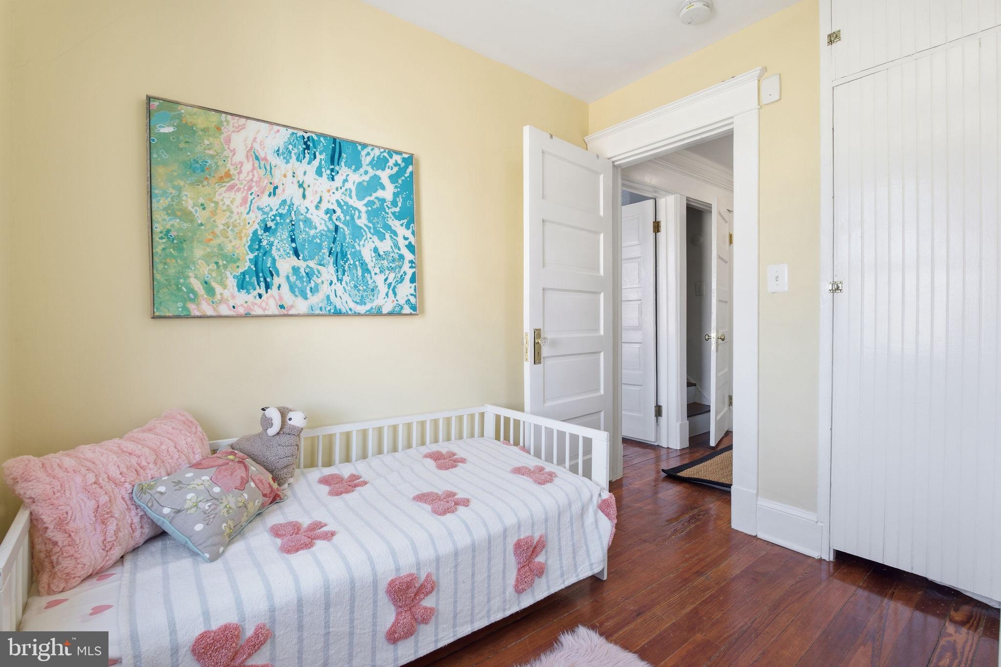 MURRAY HILL - Residential