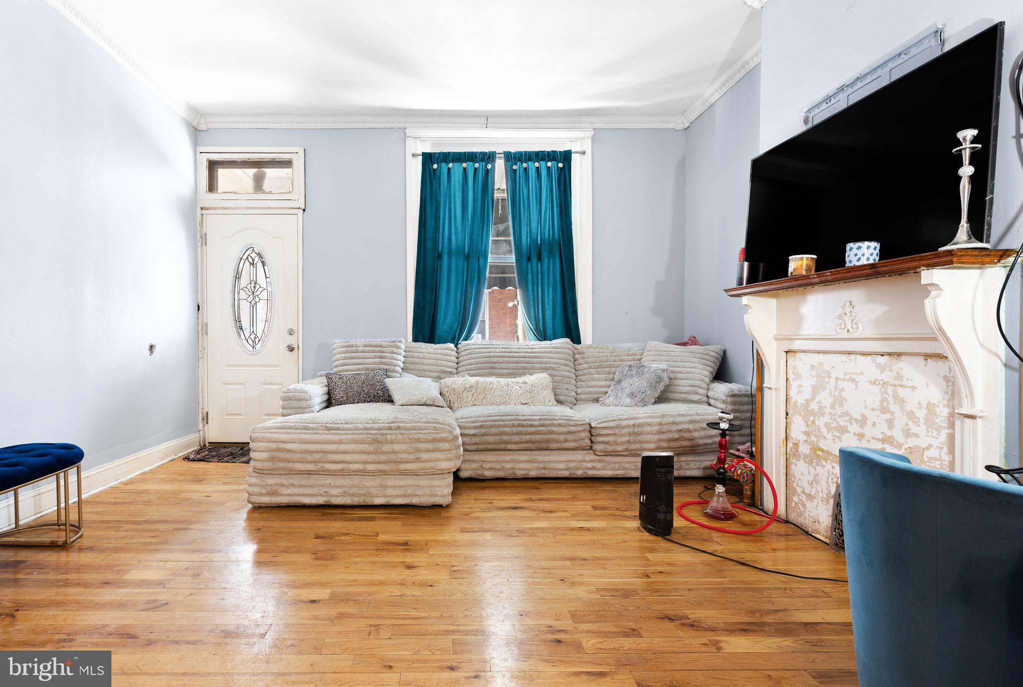 1839 S CONESTOGA STREET