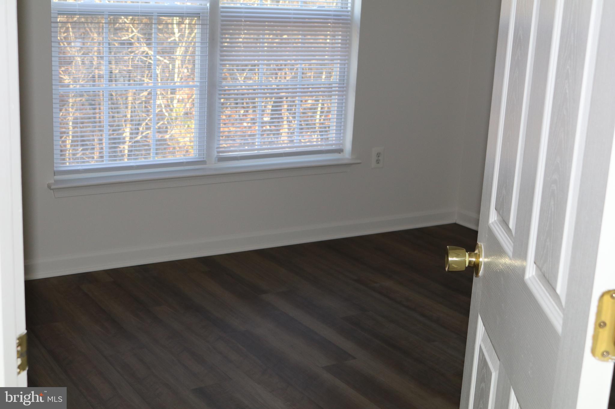 HILLSIDE TERRACE - Residential Lease