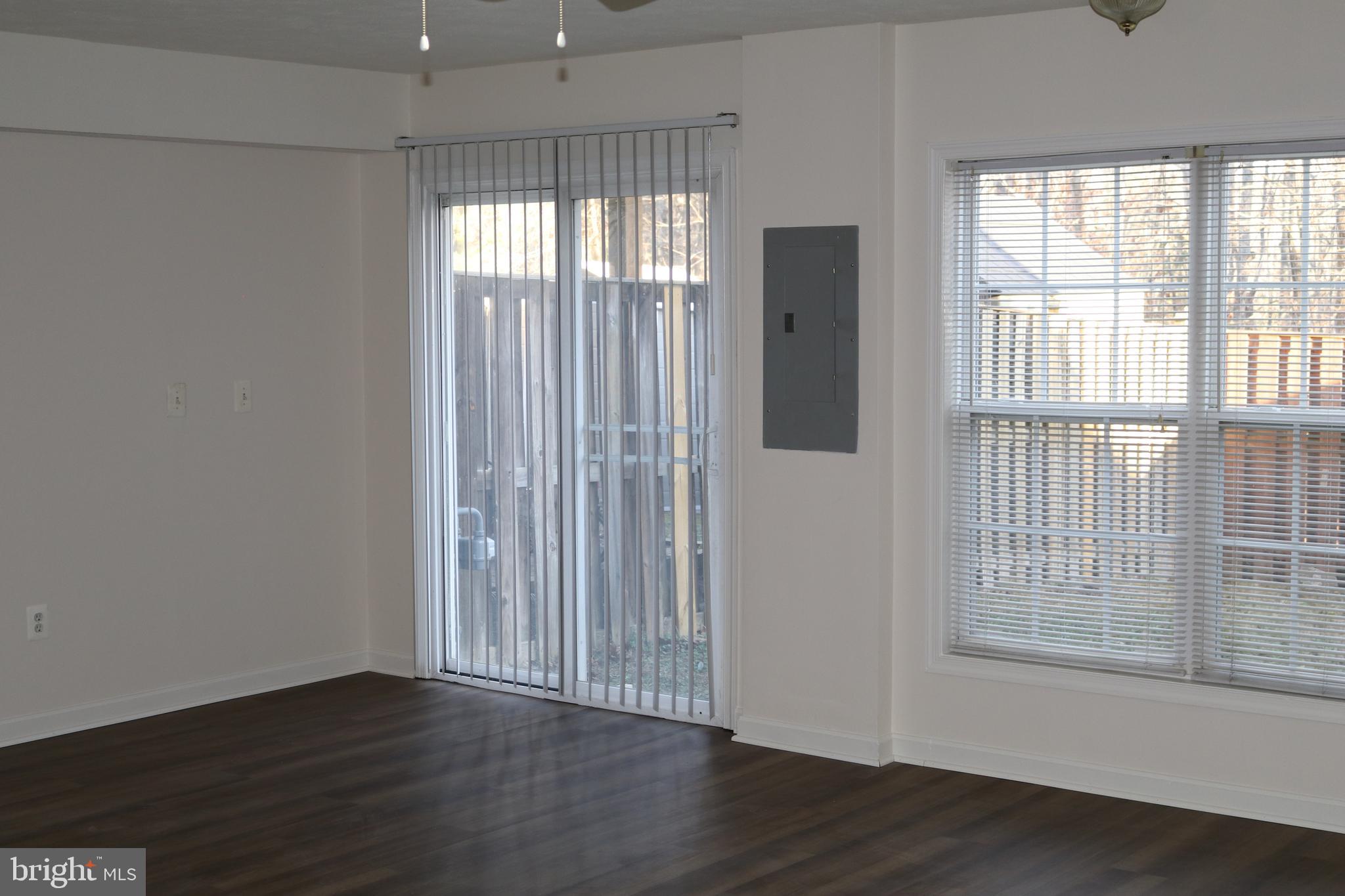 HILLSIDE TERRACE - Residential Lease