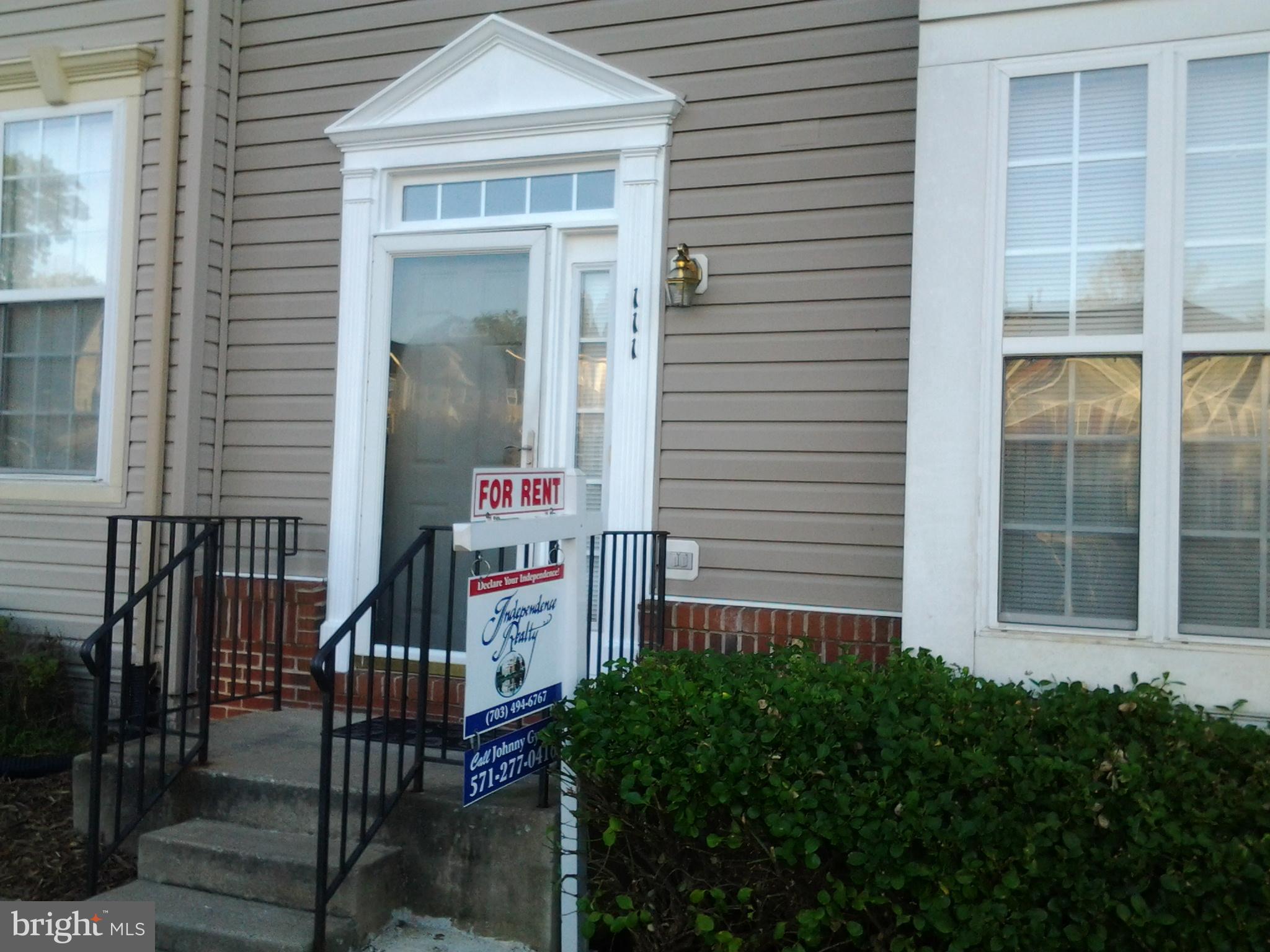 HILLSIDE TERRACE - Residential Lease