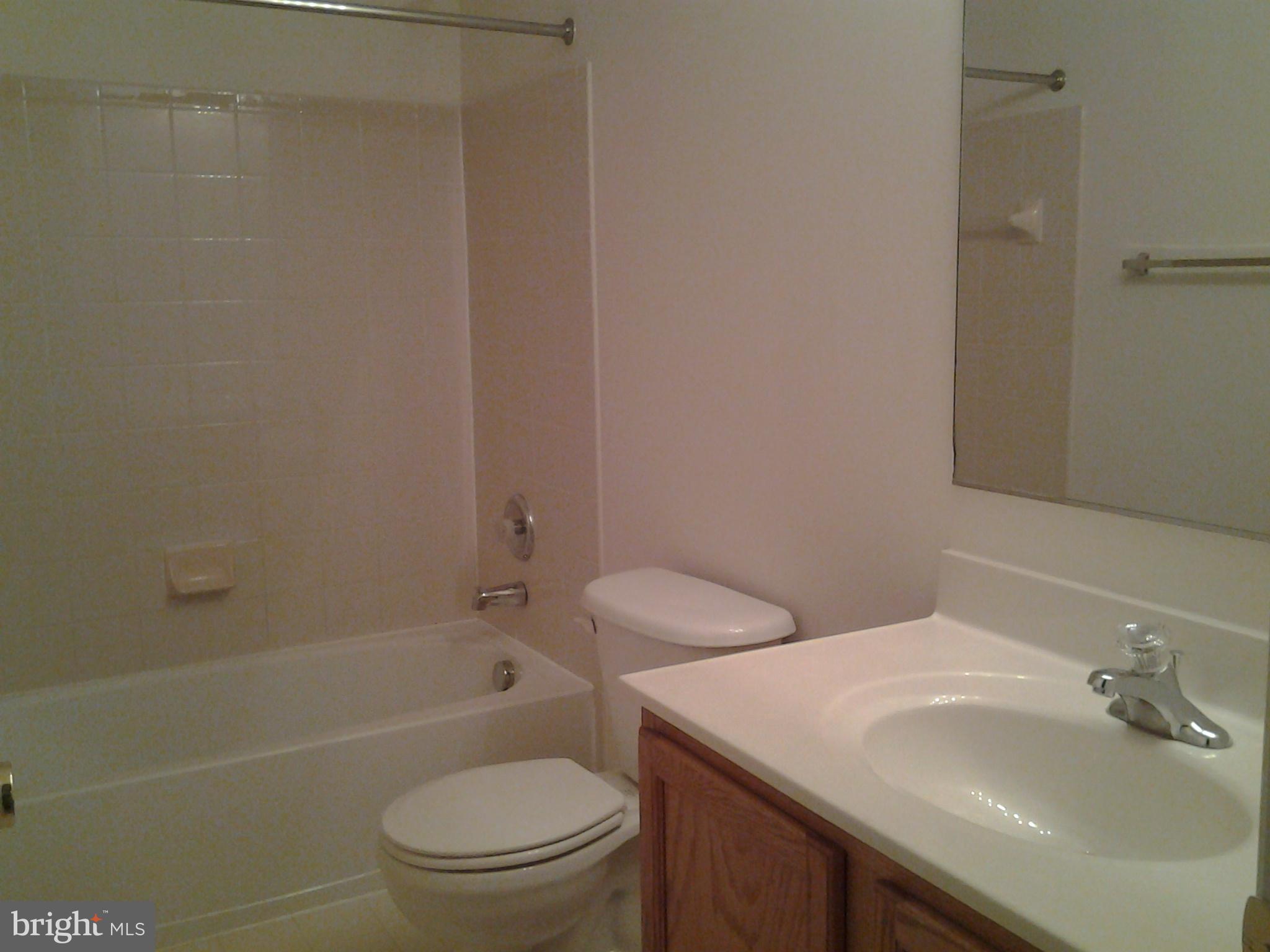 HILLSIDE TERRACE - Residential Lease