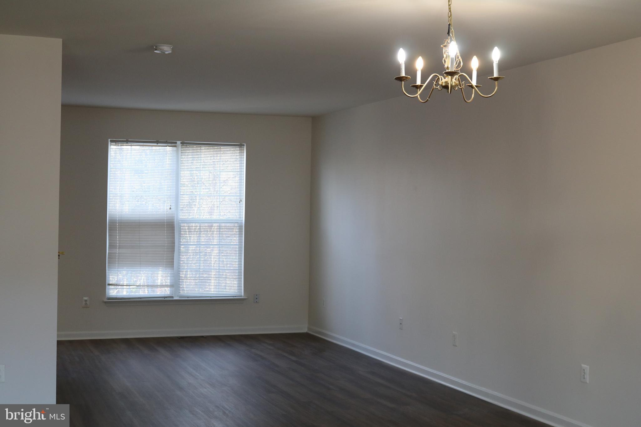 HILLSIDE TERRACE - Residential Lease