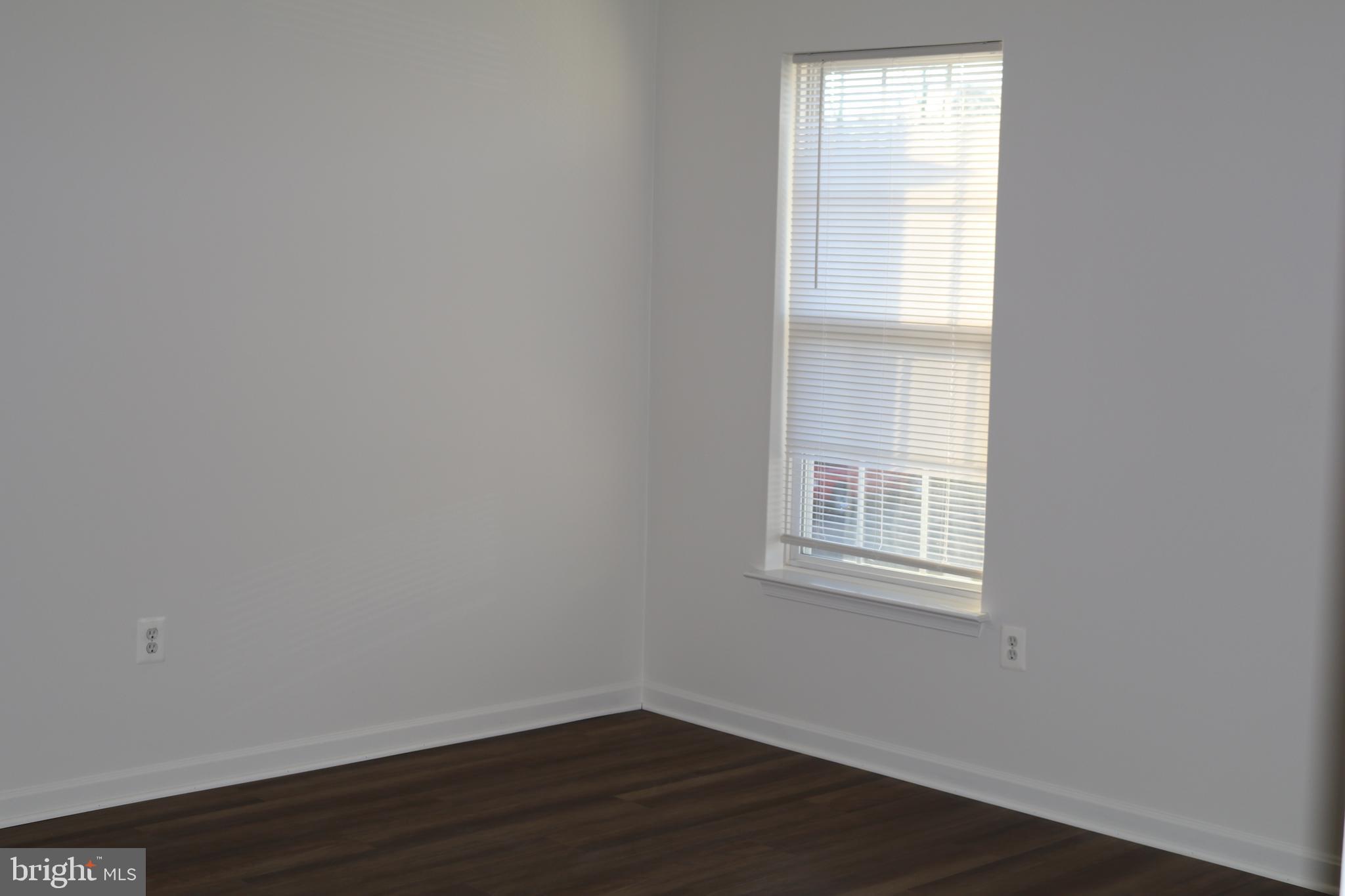 HILLSIDE TERRACE - Residential Lease