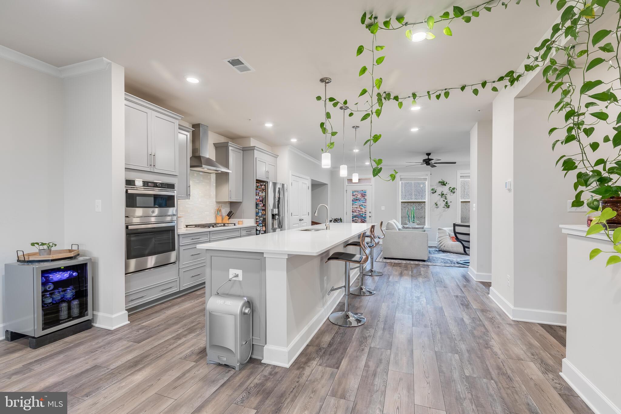 METRO WALK AT MOOREFIELD STATION - Residential