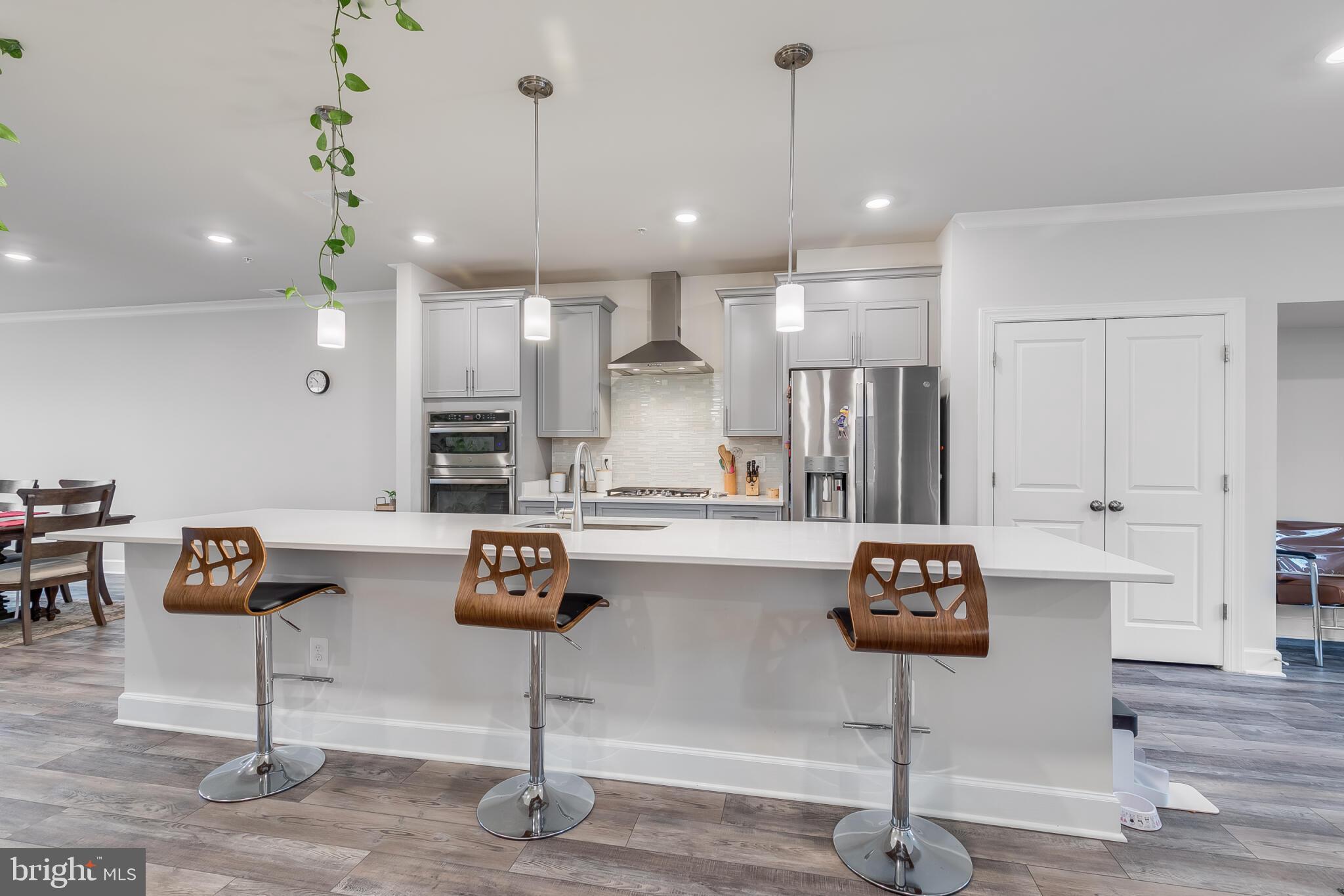 METRO WALK AT MOOREFIELD STATION - Residential