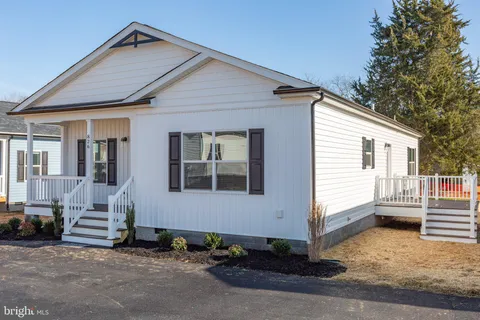 826 Mineral Avenue, Mineral, VA MLS: VALA2007006