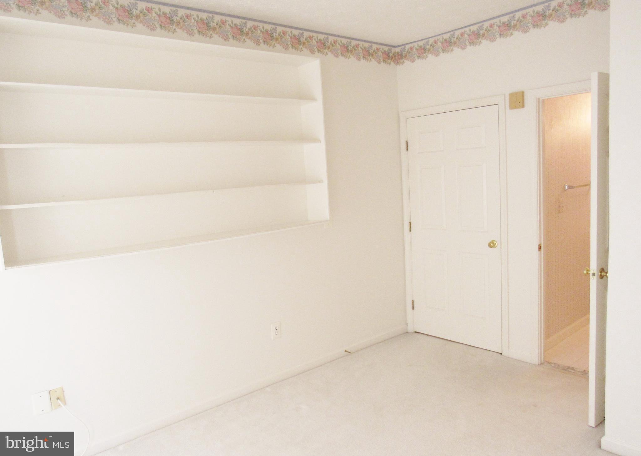 DURHAM MANOR - Residential