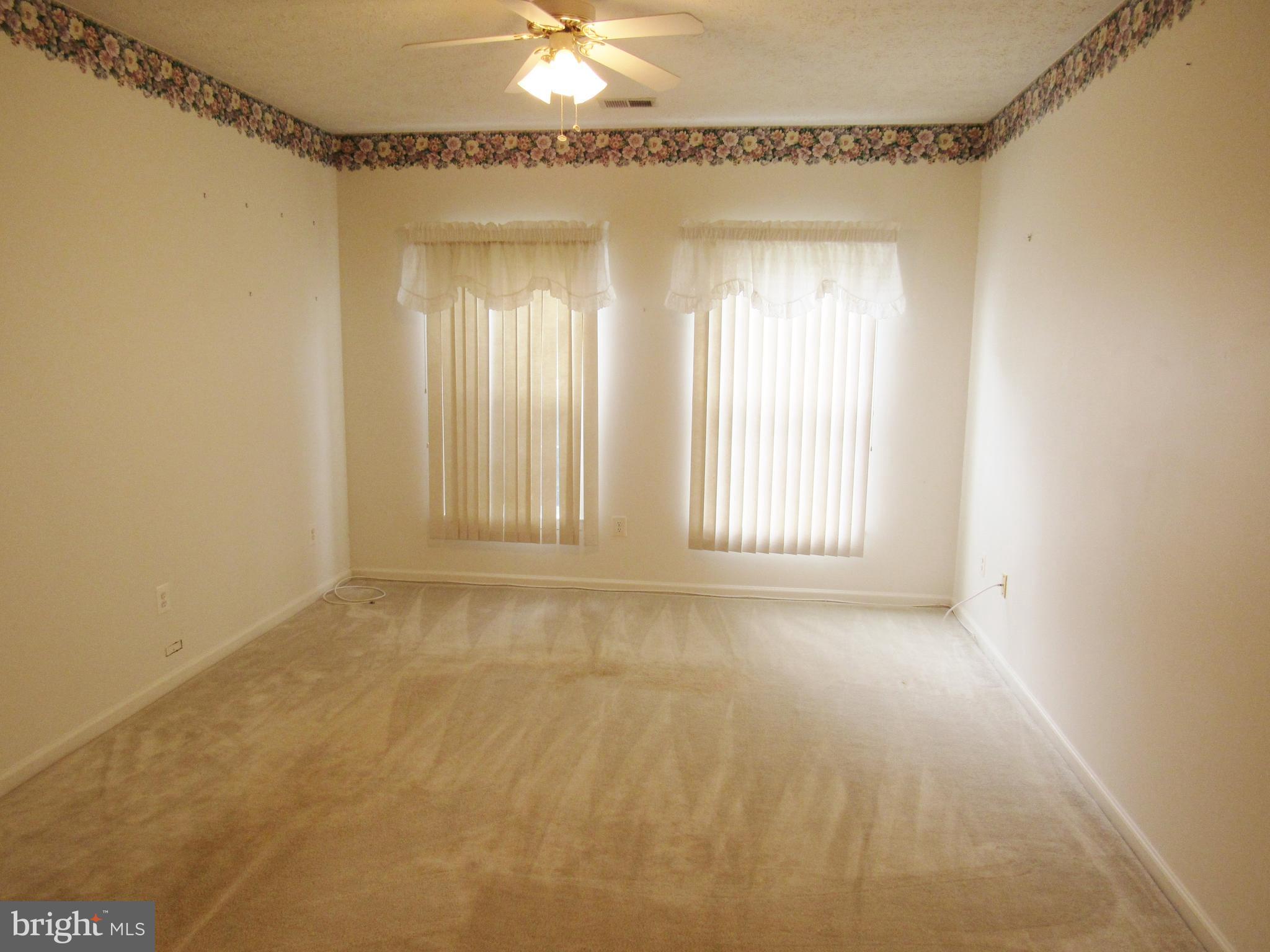 DURHAM MANOR - Residential