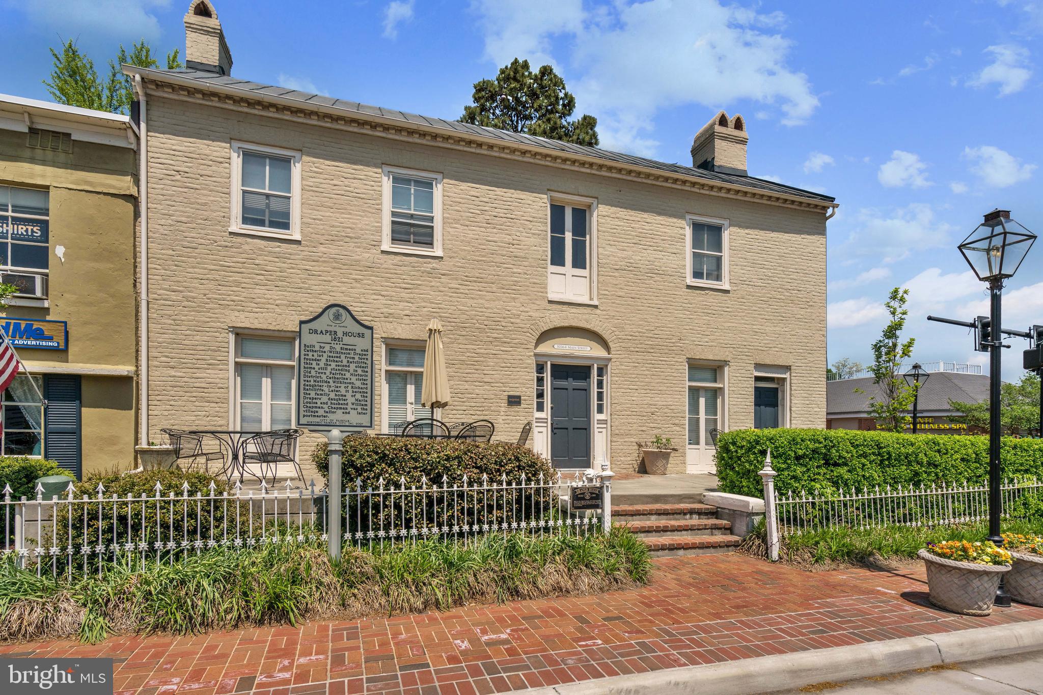 PICKETT'S RESERVE - Residential