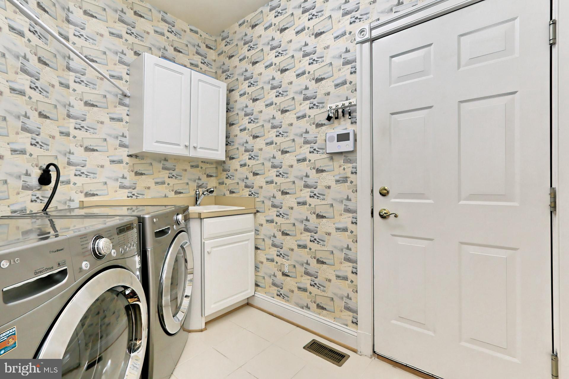 PICKETT'S RESERVE - Residential