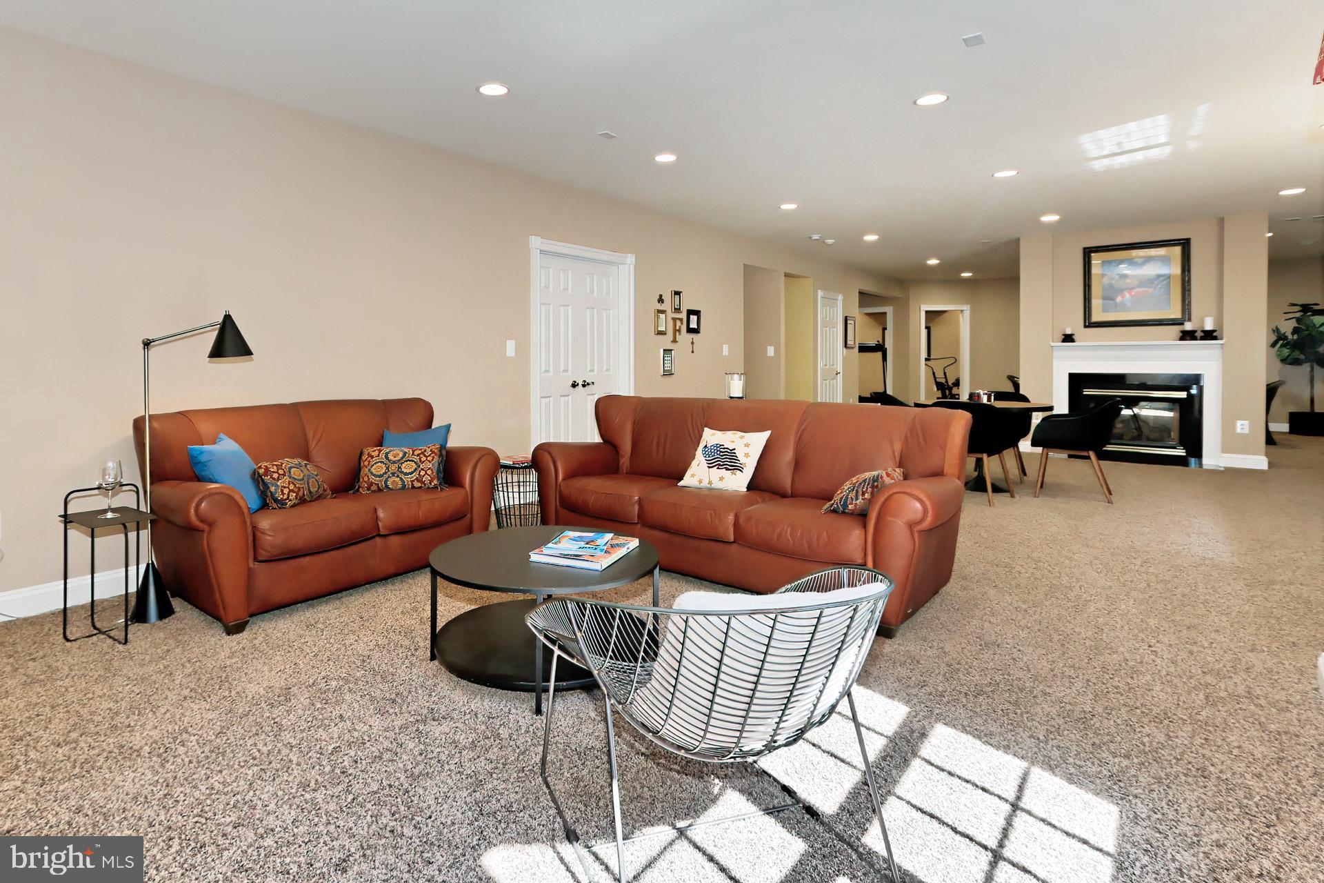 PICKETT'S RESERVE - Residential