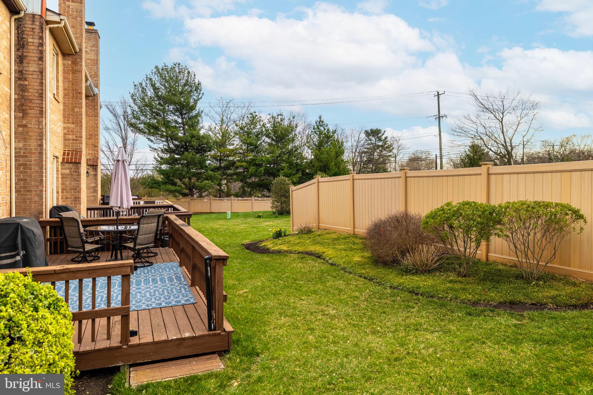 VILLAGE OF ROSE TR - Residential