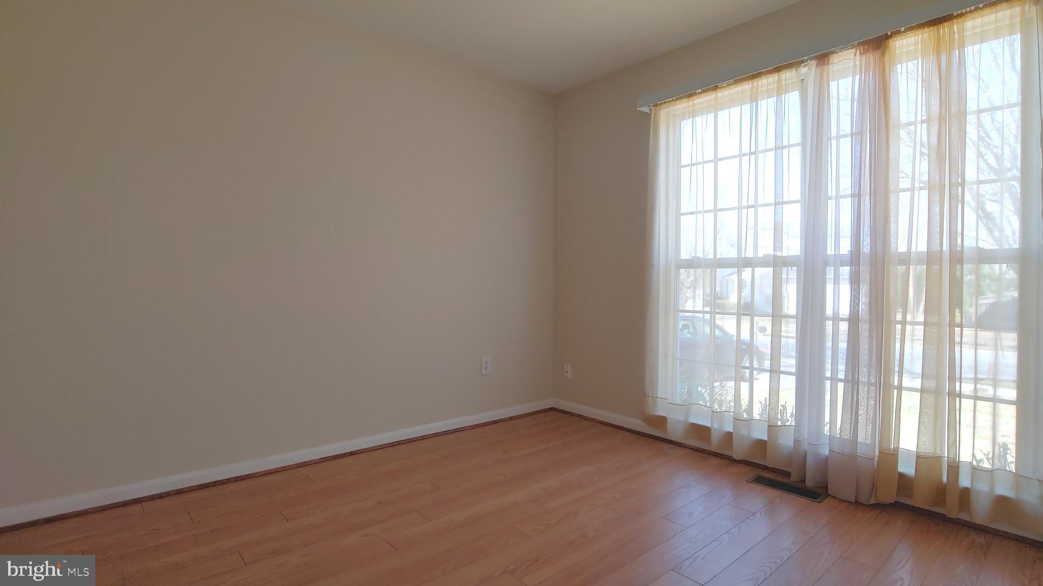 MILESTONE - Residential Lease