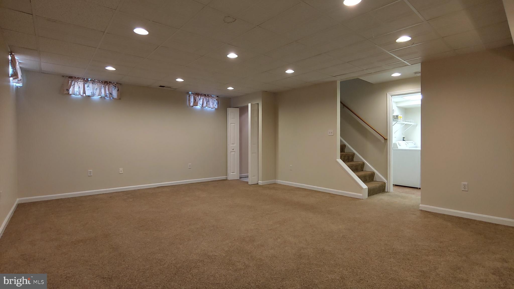 MILESTONE - Residential Lease