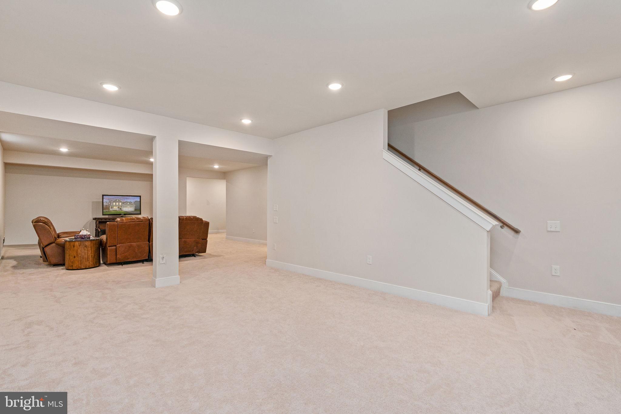 POTOMAC SHORES - Residential