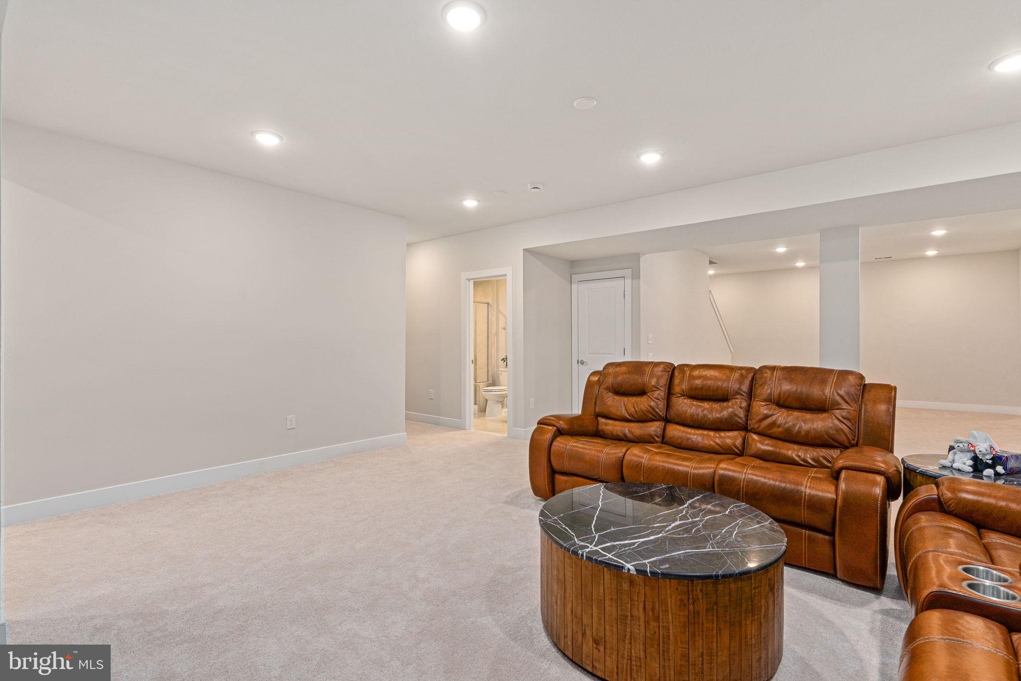 POTOMAC SHORES - Residential