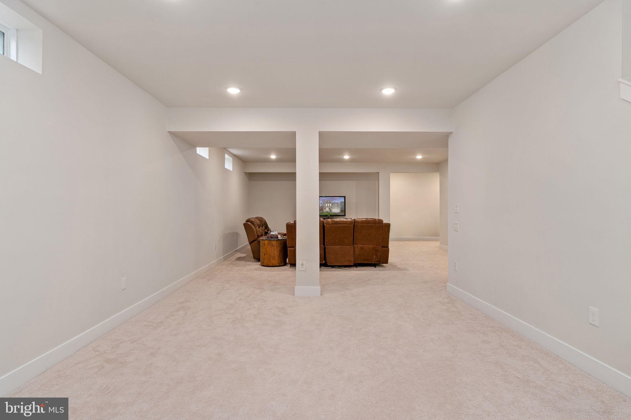 POTOMAC SHORES - Residential