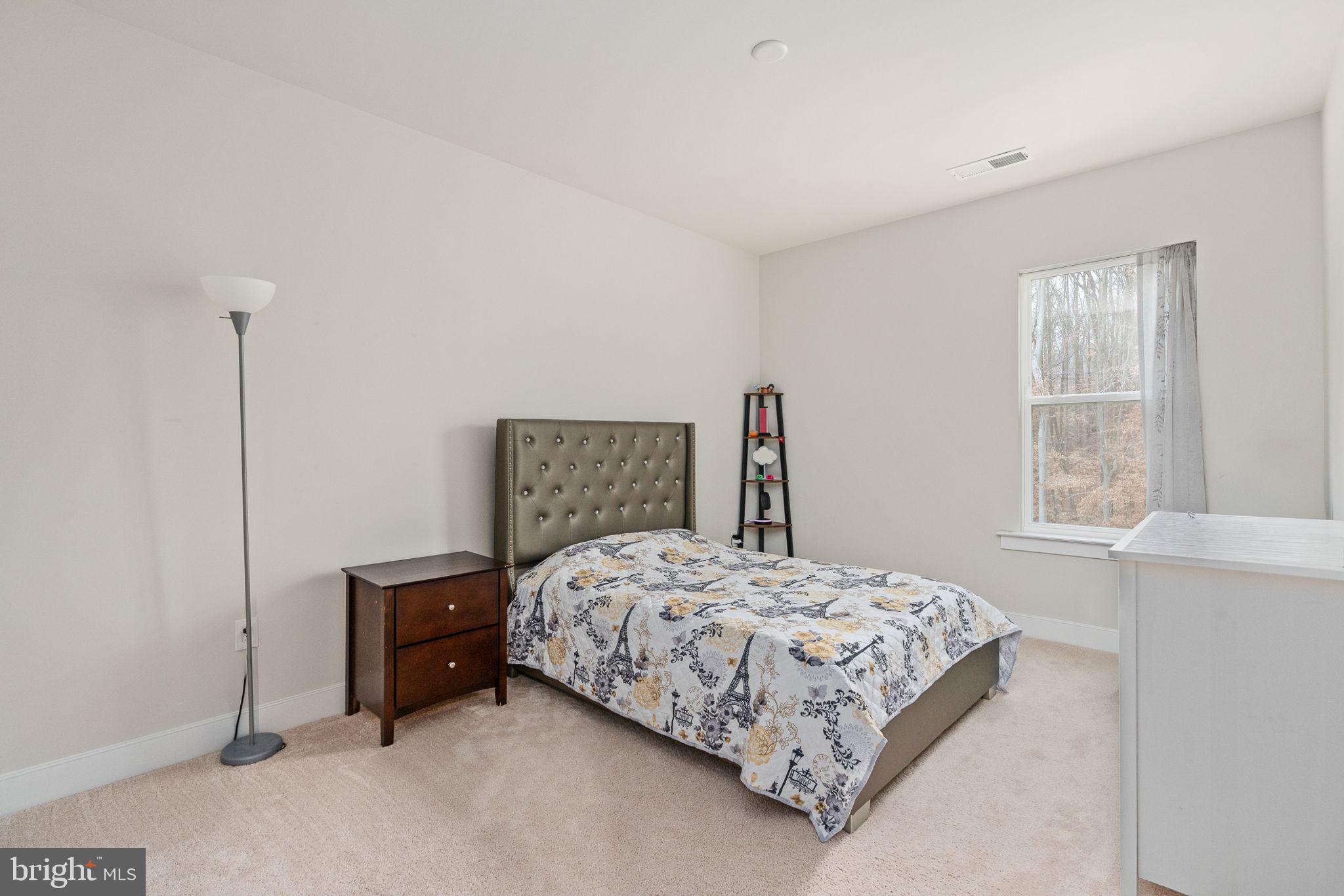 POTOMAC SHORES - Residential