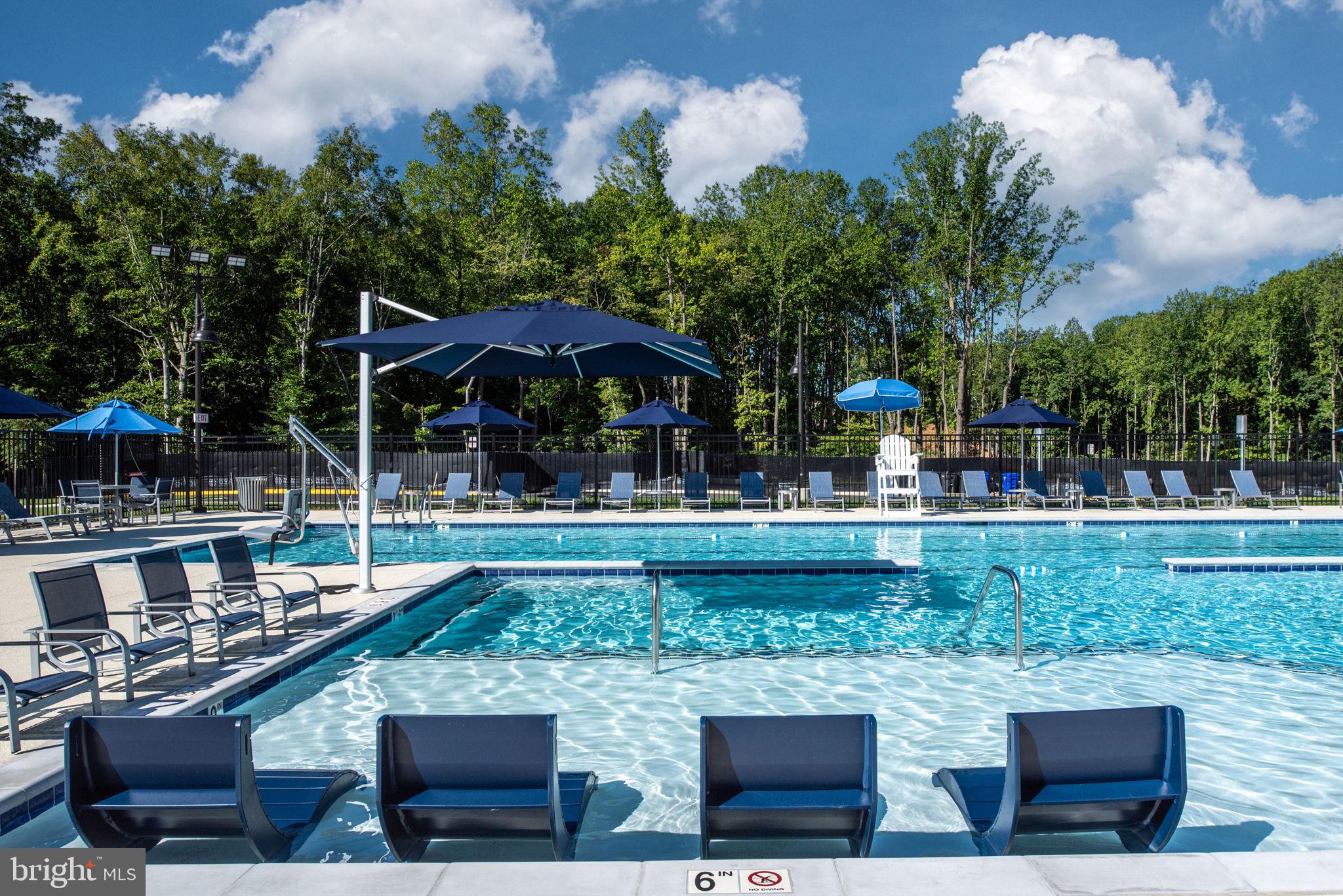 POTOMAC SHORES - Residential