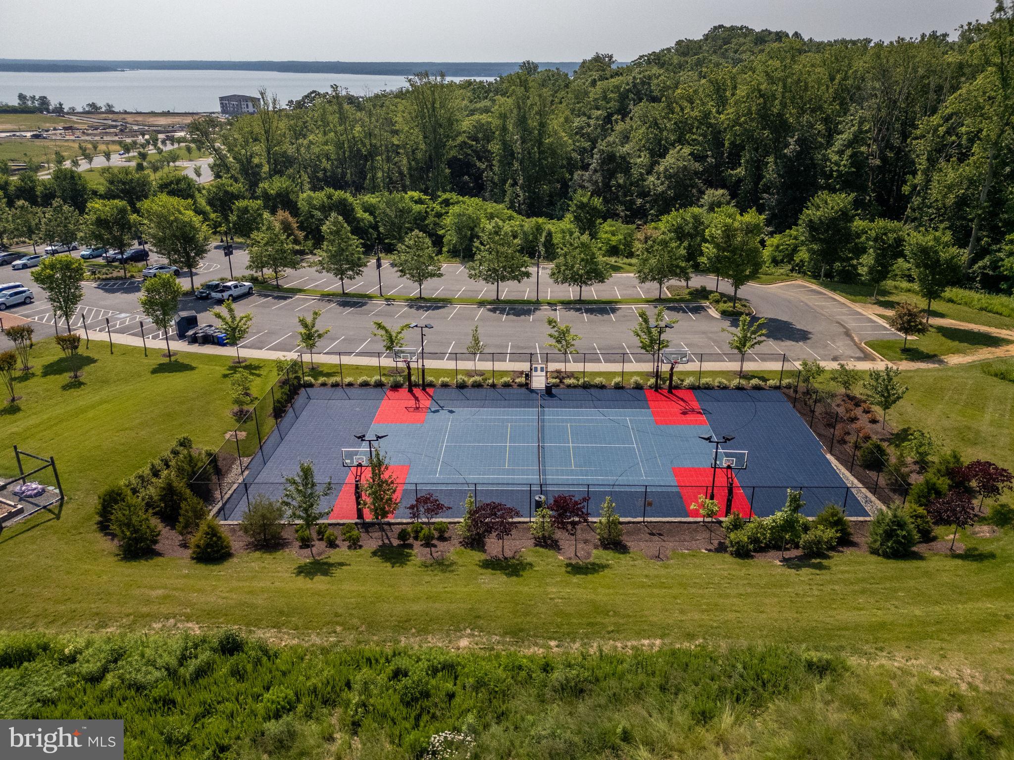 POTOMAC SHORES - Residential