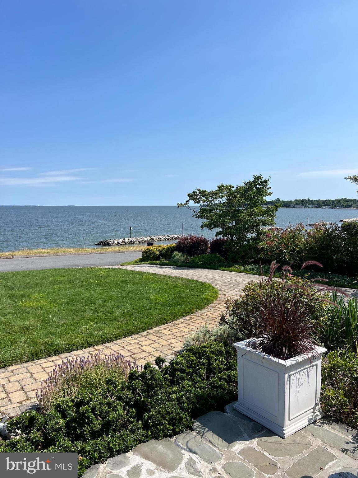 BAY RIDGE - Residential