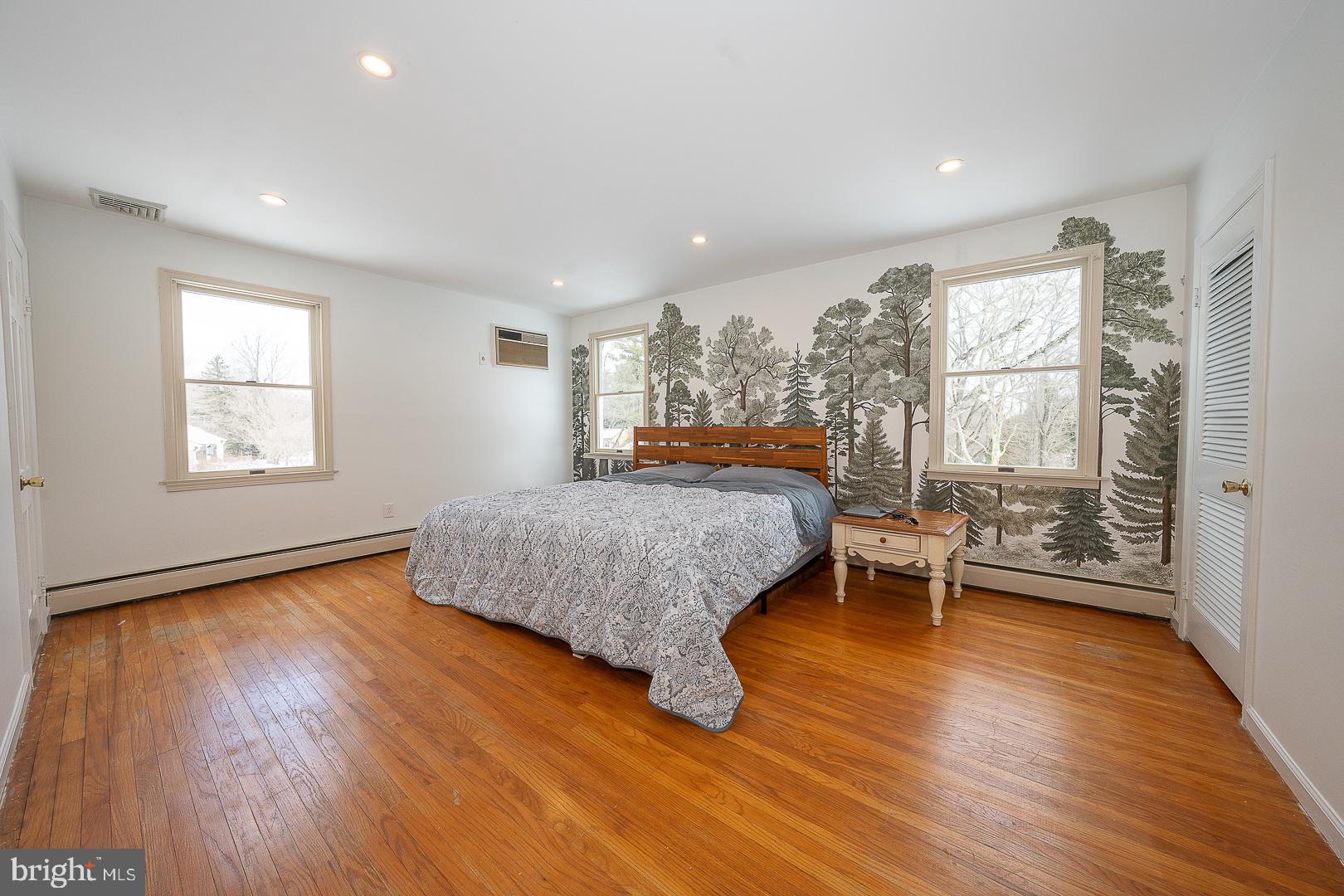 BUTTONWOOD FARMS - Residential