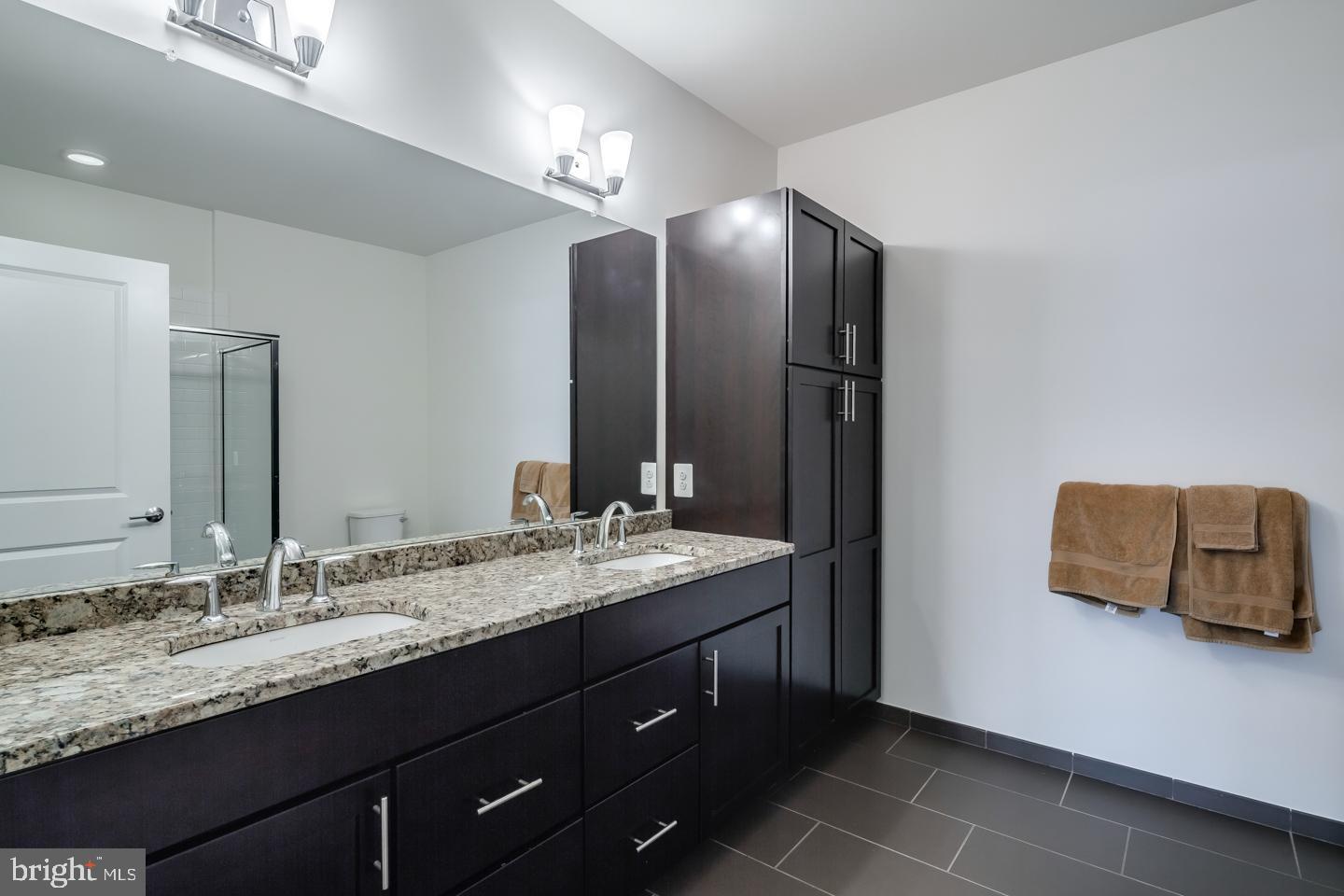 GRADUATE HOSPITAL - Residential Lease