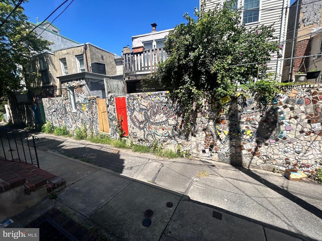 Photo of 708 Medina Street, PHILADELPHIA, PA 19147 (MLS # PAPH2529308)