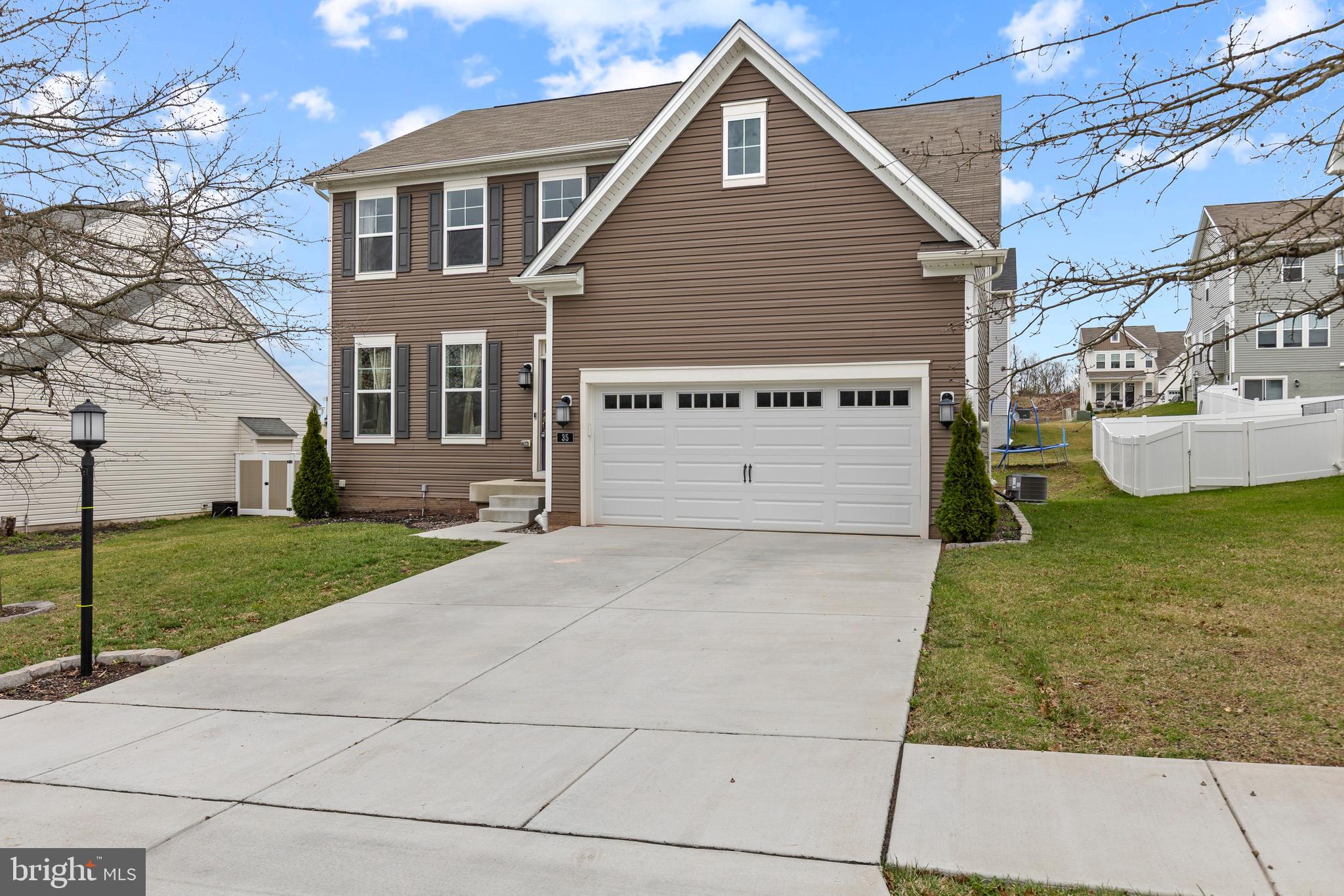 35 HICKORY RIDGE CIRCLE