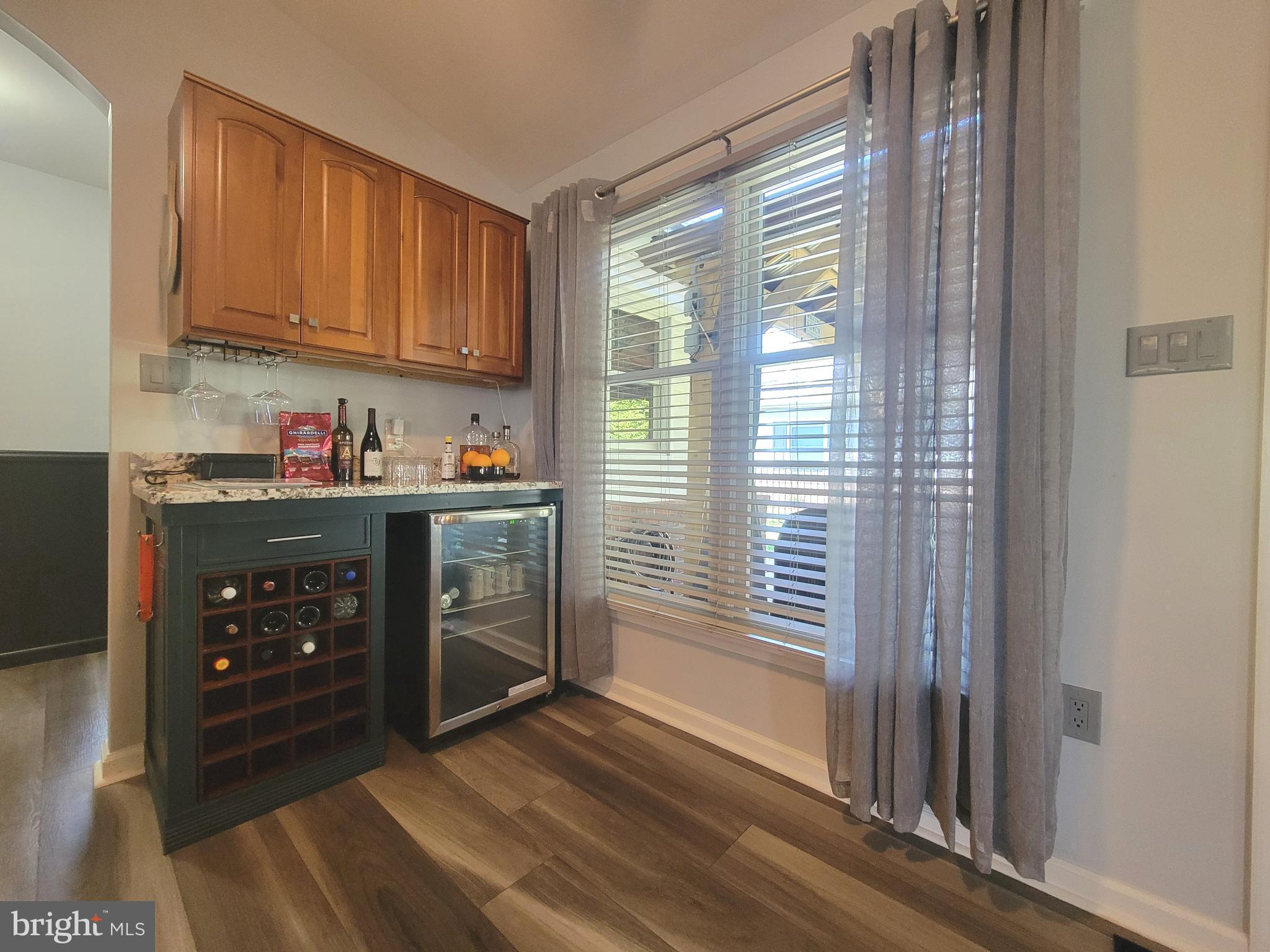 SOUTH POINTE - Residential