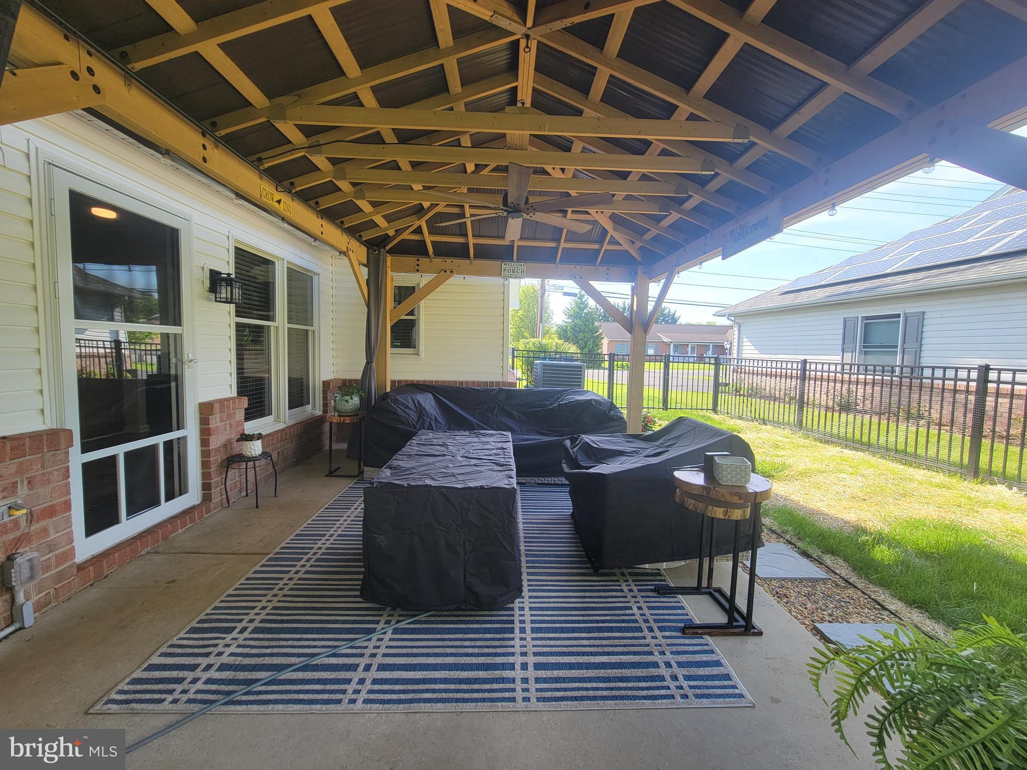 SOUTH POINTE - Residential