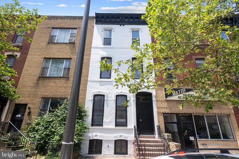 Multifamily For Sale - 1618 S Broad Street<br/> PHILADELPHIA, PA 19145