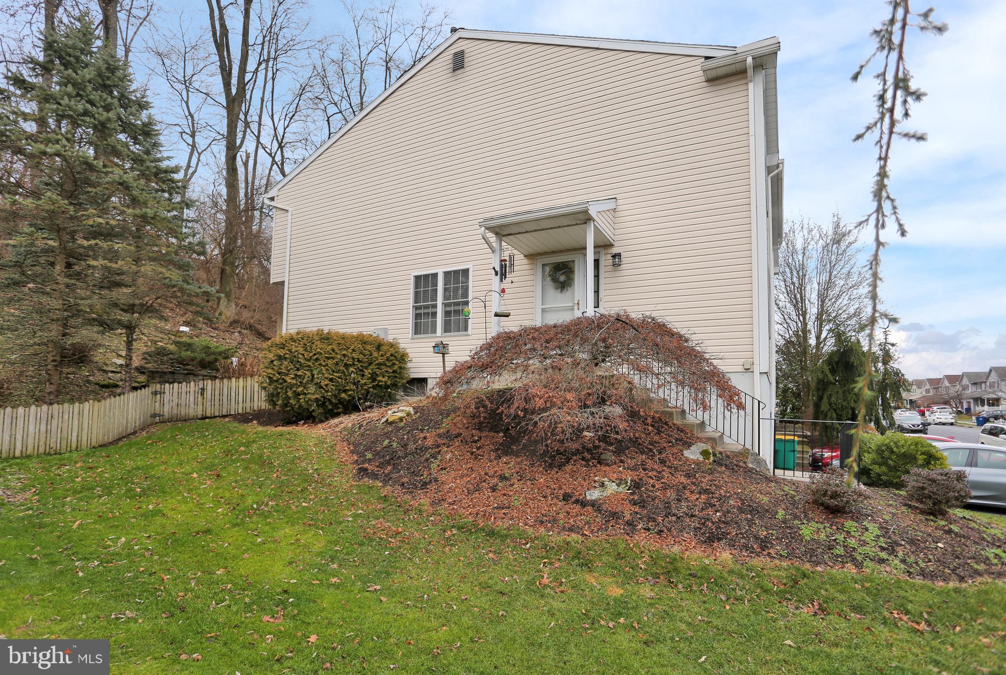 BEVERLY HEIGHTS - Residential