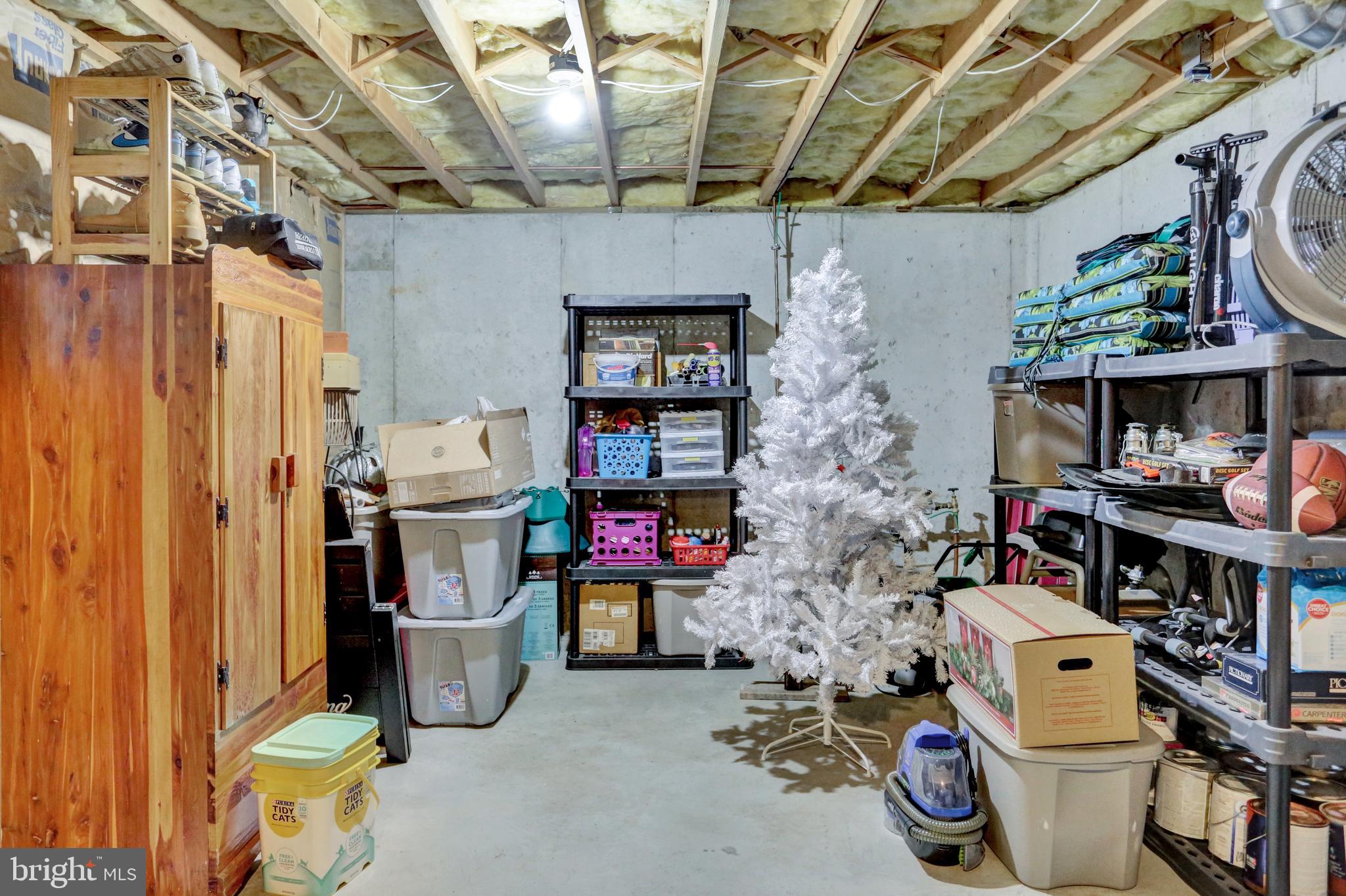 BEVERLY HEIGHTS - Residential