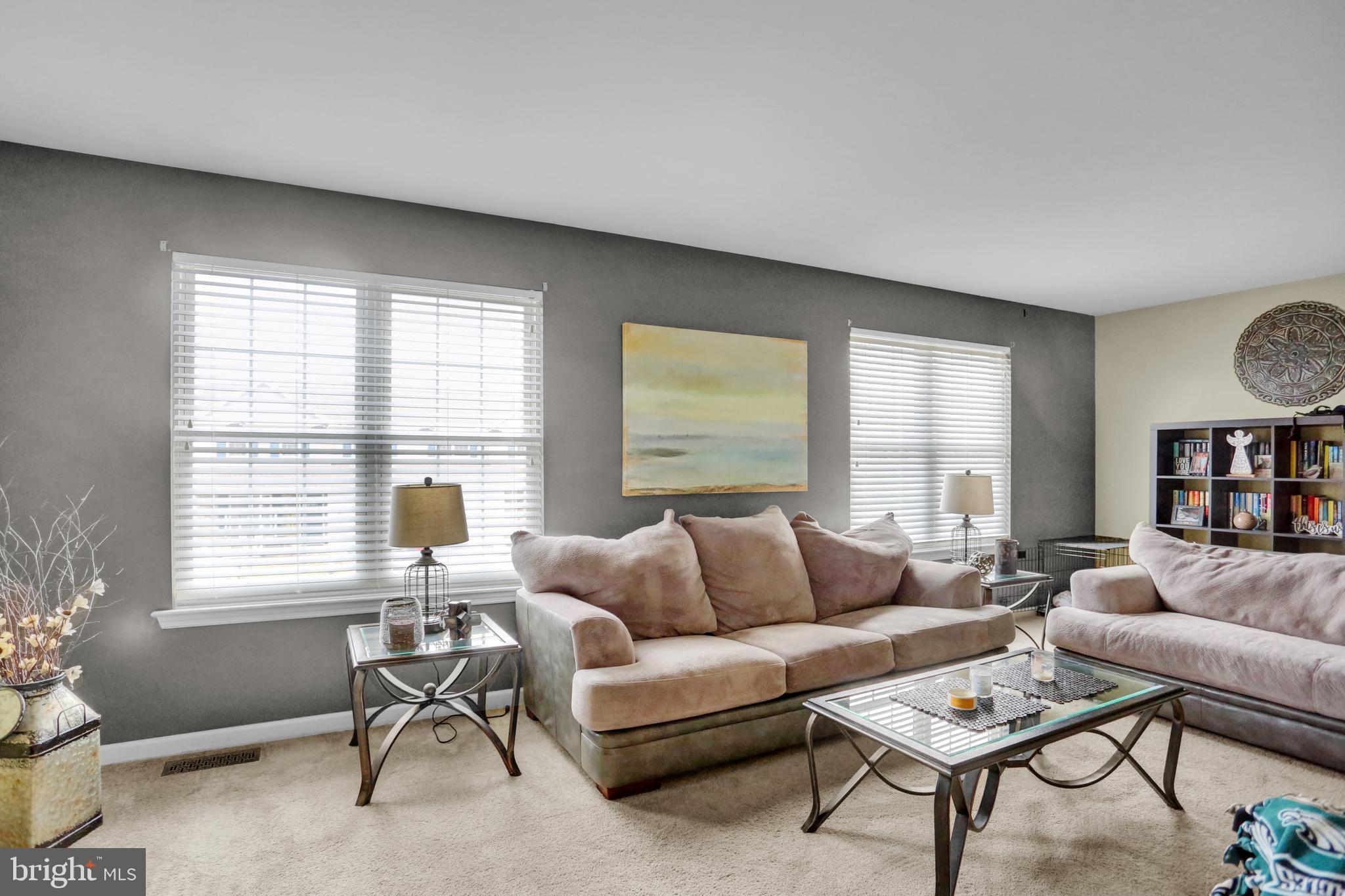 BEVERLY HEIGHTS - Residential