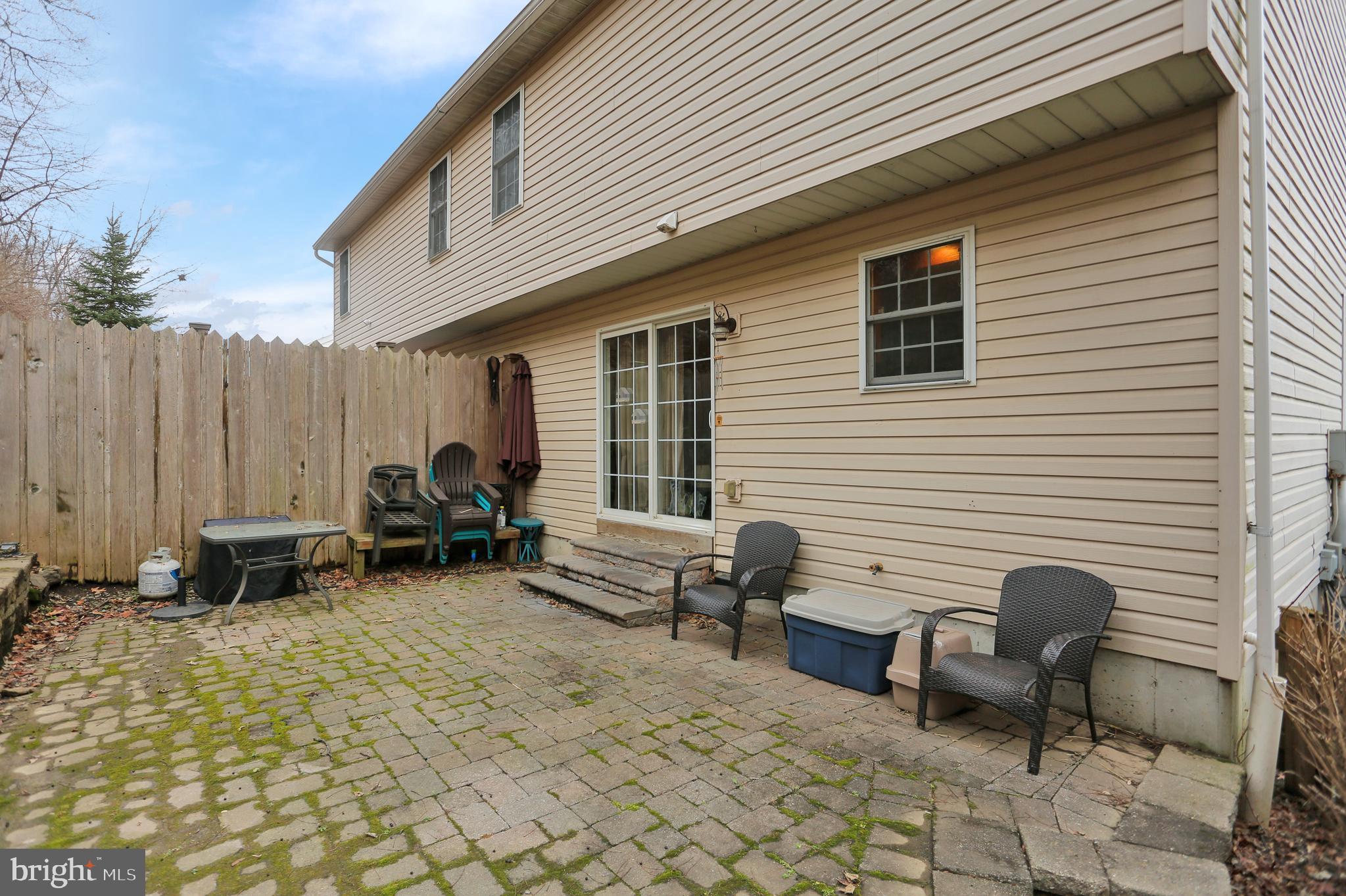 BEVERLY HEIGHTS - Residential