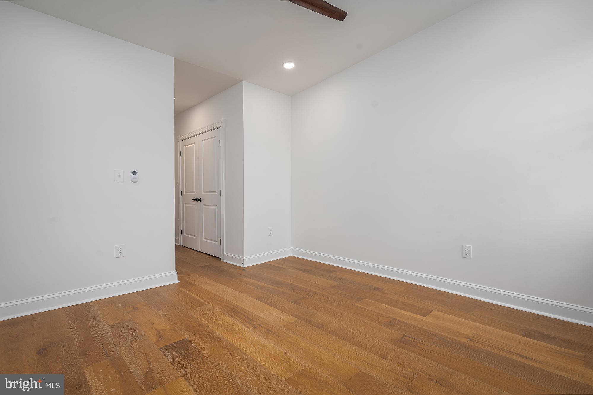 HIGHLANDTOWN - Residential