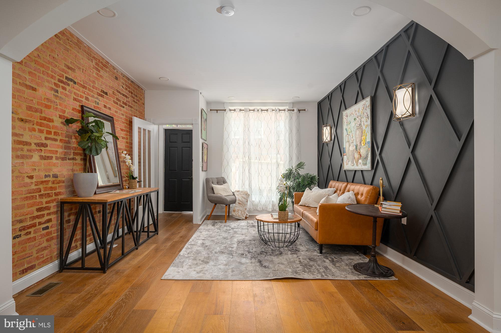 HIGHLANDTOWN - Residential