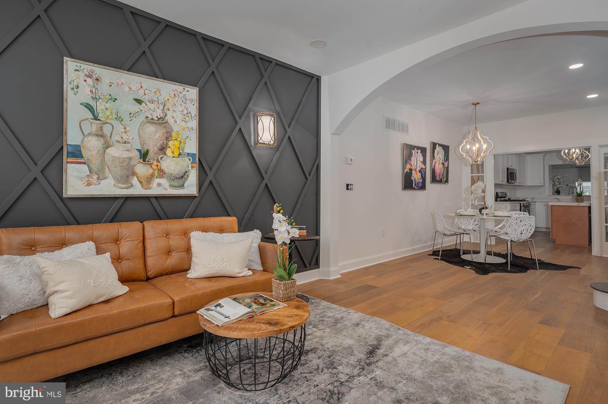 HIGHLANDTOWN - Residential