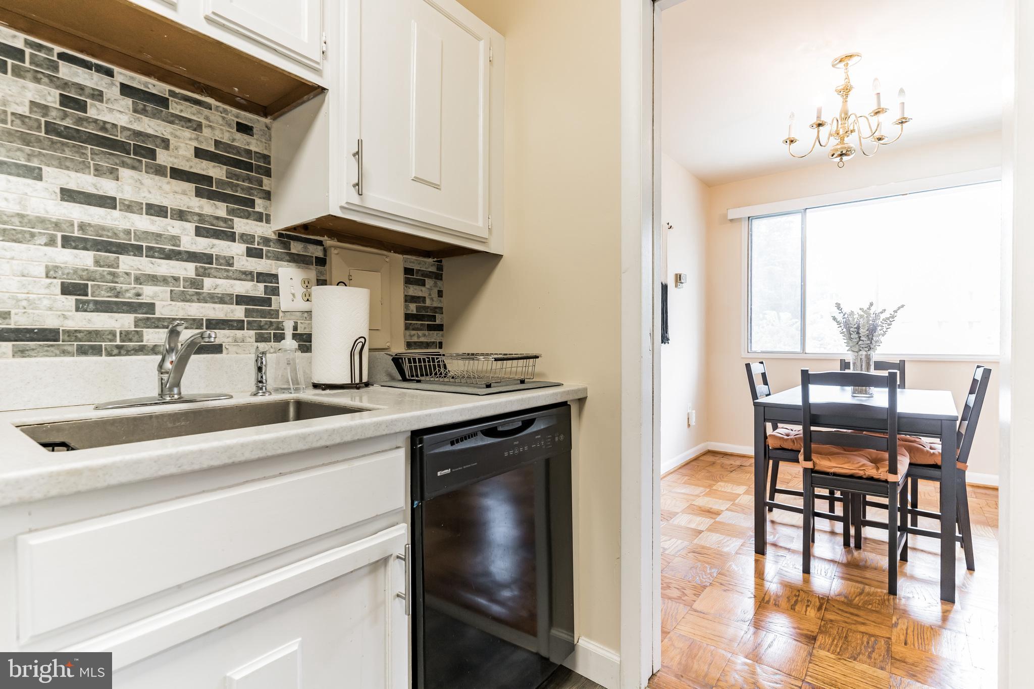 LANCASTER - Residential Lease