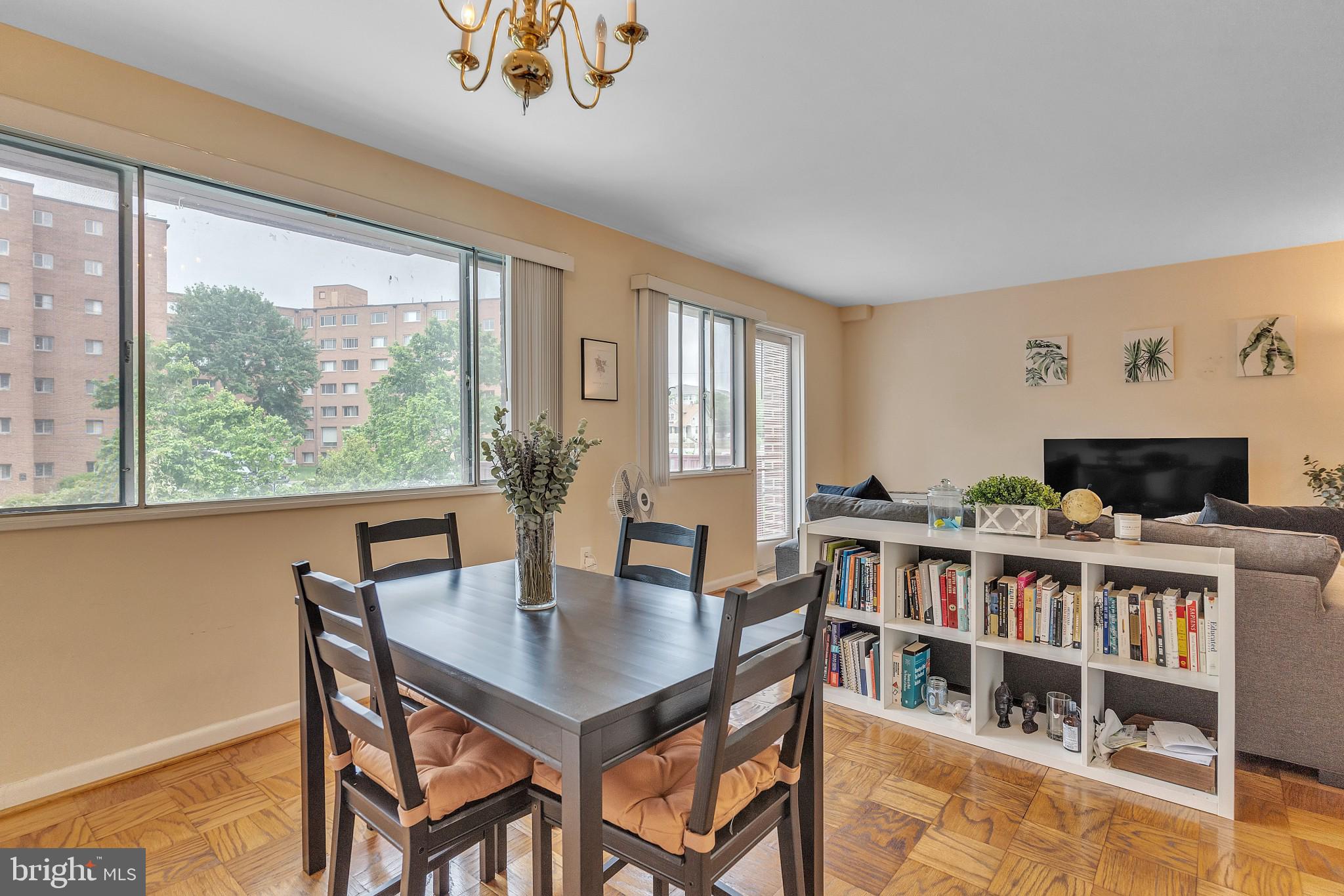 LANCASTER - Residential Lease